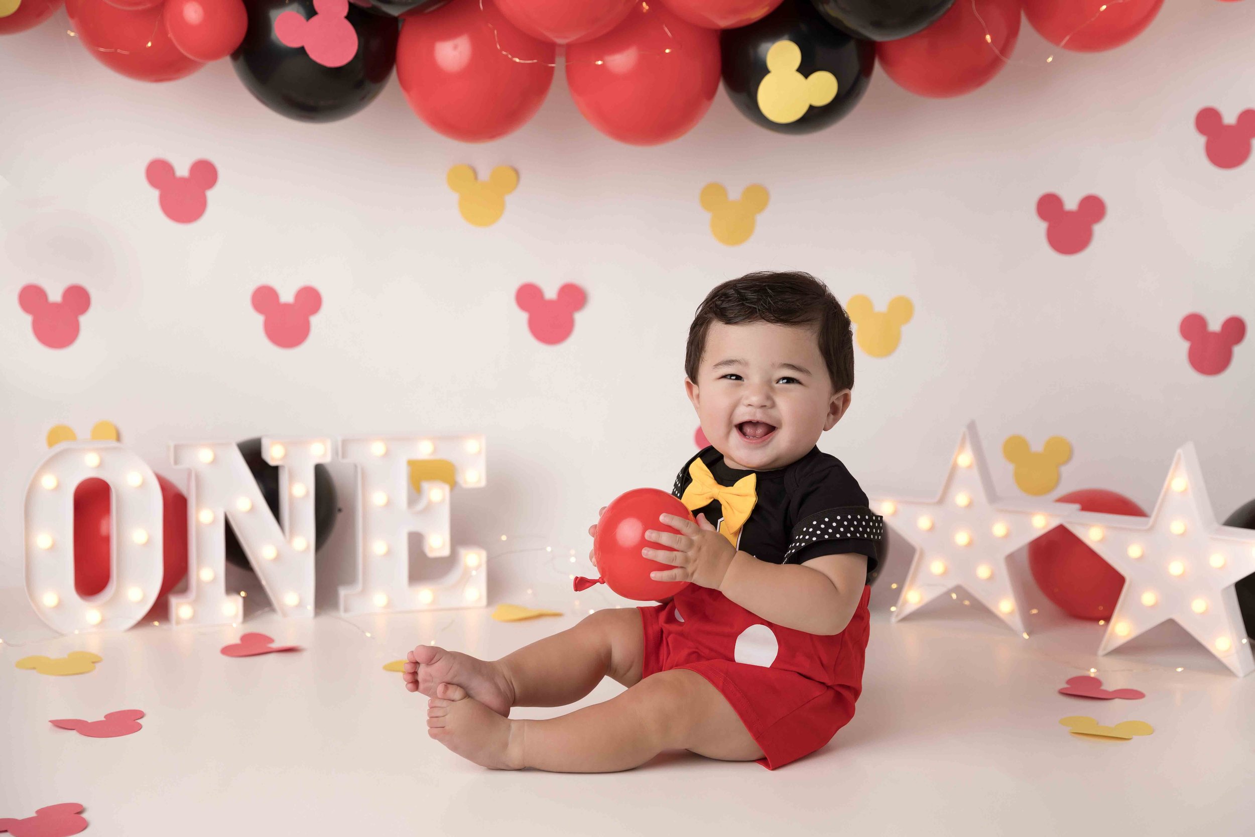 Best NJ Cake Smash Photographer, Bergen County Family Photographer, Best of Bergen, Amazing Photographer NJ, Bergen County Photographer, Bergen County Moms, Preferred NJ Cake Smash Photographs, Best of New Jersey, 1st Birthday Photography, NJMOM