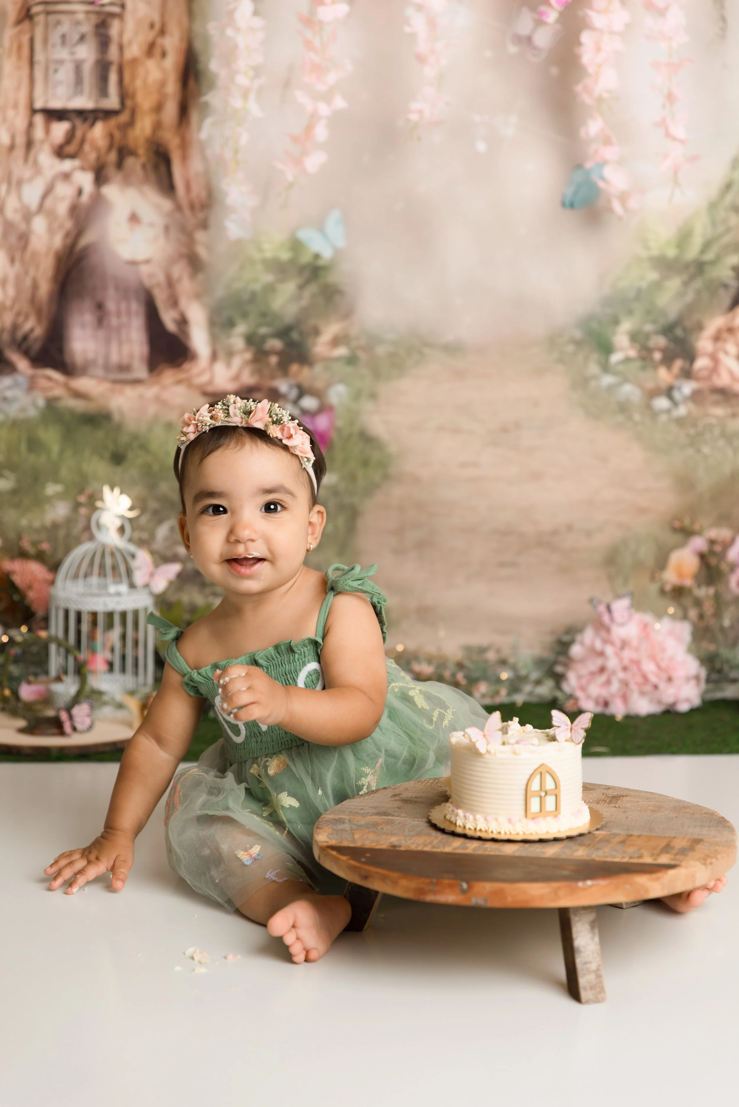 Best NJ Cake Smash Photographer, Bergen County Family Photographer, Best of Bergen, Amazing Photographer NJ, Bergen County Photographer, Bergen County Moms, Preferred NJ Cake Smash Photographs, Best of New Jersey, 1st Birthday Photography, NJMOM