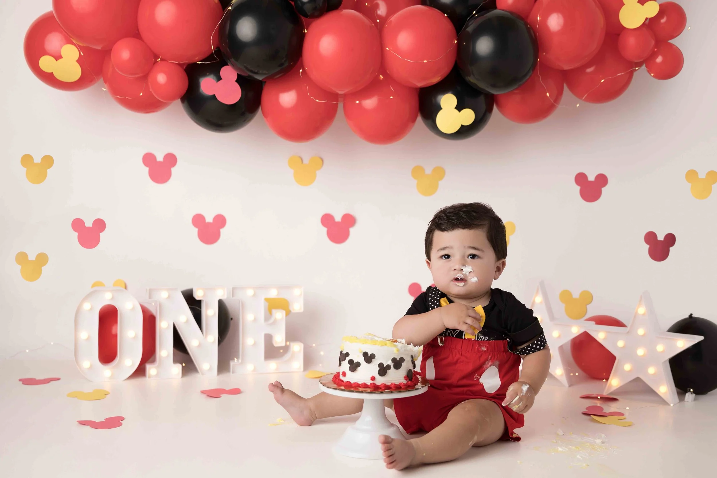 Best NJ Cake Smash Photographer, Bergen County Family Photographer, Best of Bergen, Amazing Photographer NJ, Bergen County Photographer, Bergen County Moms, Preferred NJ Cake Smash Photographs, Best of New Jersey, 1st Birthday Photography, NJMOM