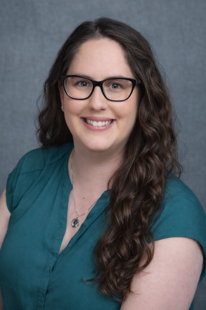 Dr. Rebecca Carter headshot