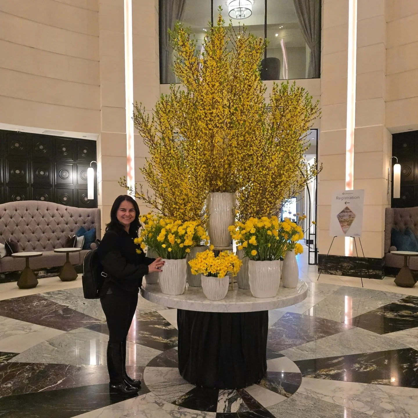 How much I missed this place&hellip; this Hotel Lobby!!!!!
Every single time I step inside, I get goosebumps.

Not because it&rsquo;s beautiful.
Not because it&rsquo;s luxury.
But because this is where I feel alive.
The smell of the flowers.
The scal
