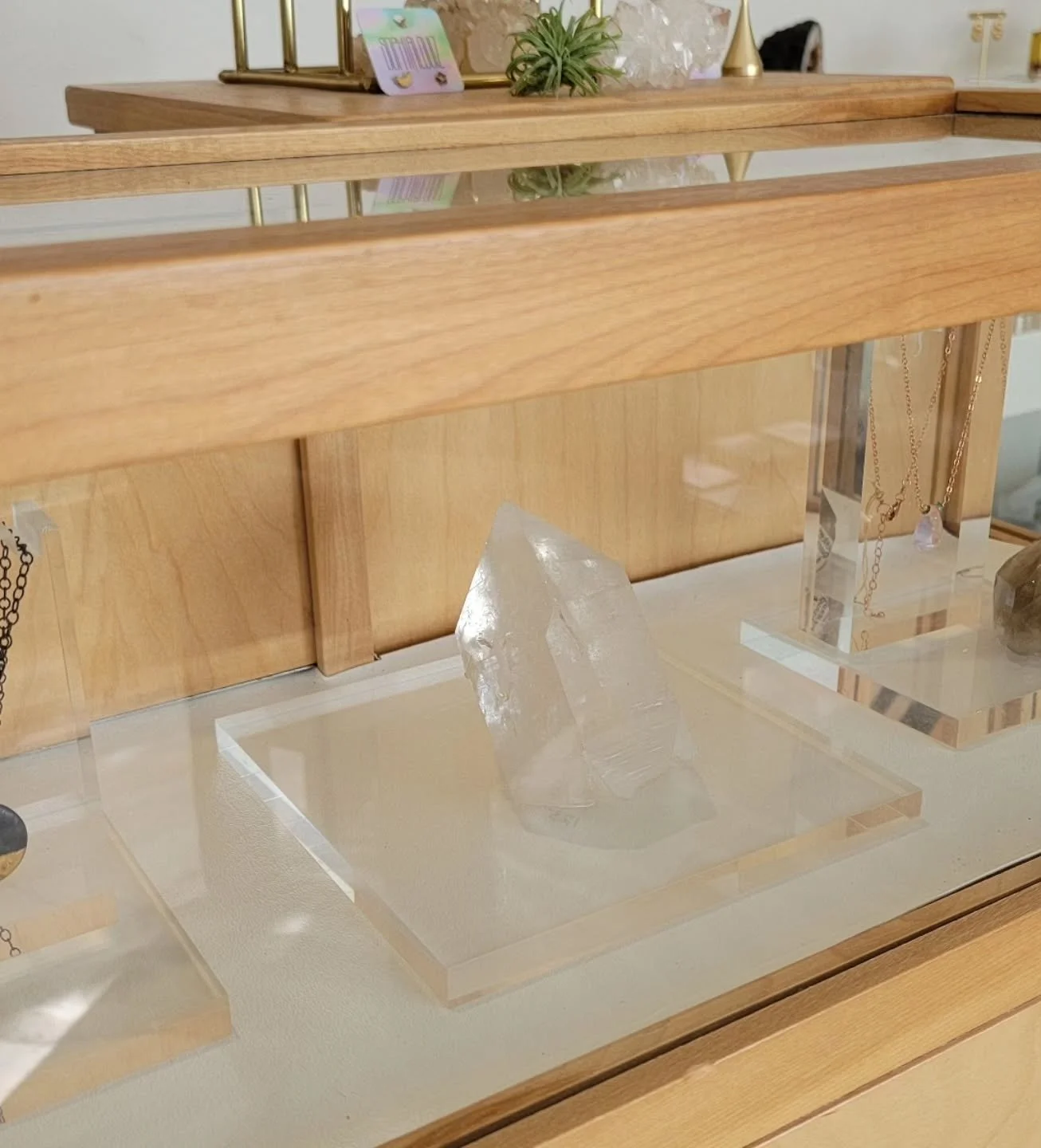 Is this your sign to get a new crystal baby? Himalayan Quartz &quot;Initiation&quot; is now available at the beautiful @altarseattle or through the link in bio. You will also receive a free Good Wishes Blessing Spray when you purchase any Himalayan Q