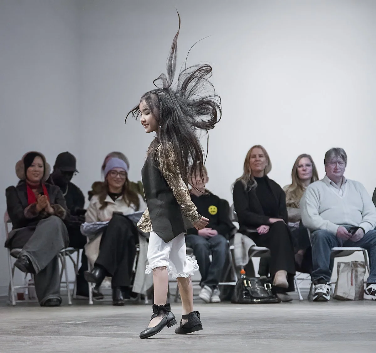 Nulla Fashion Show 2025-11-29 Show B 2.jpg