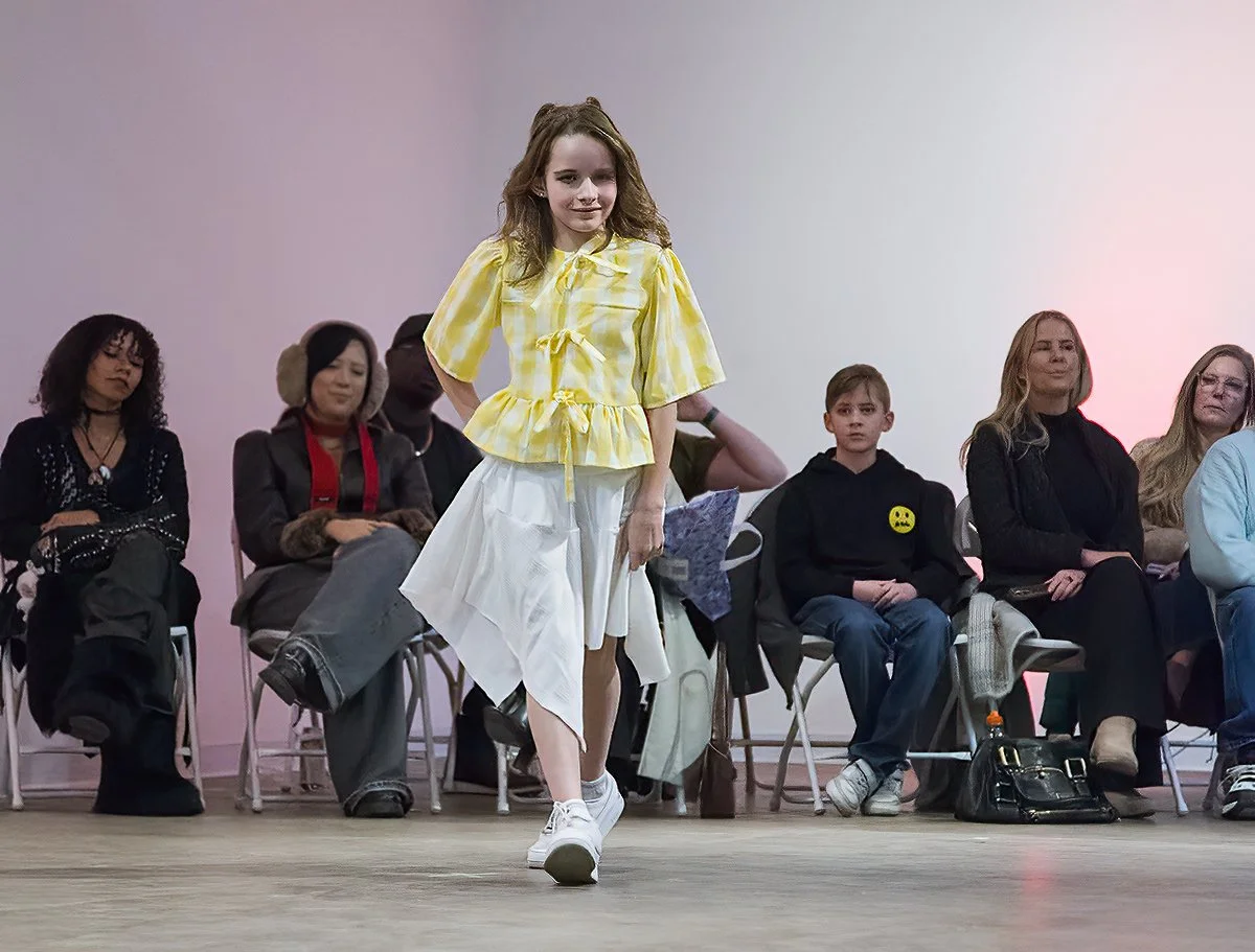 Nulla Fashion Show 2025-11-29 Show B 5.jpg