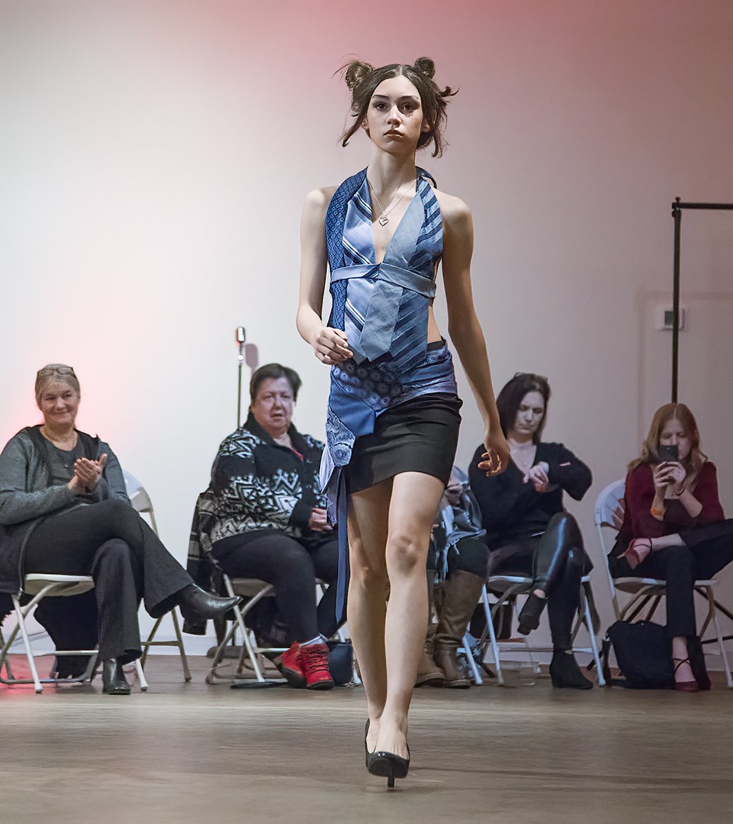 nulla 2025-11-28 show a 22.jpg