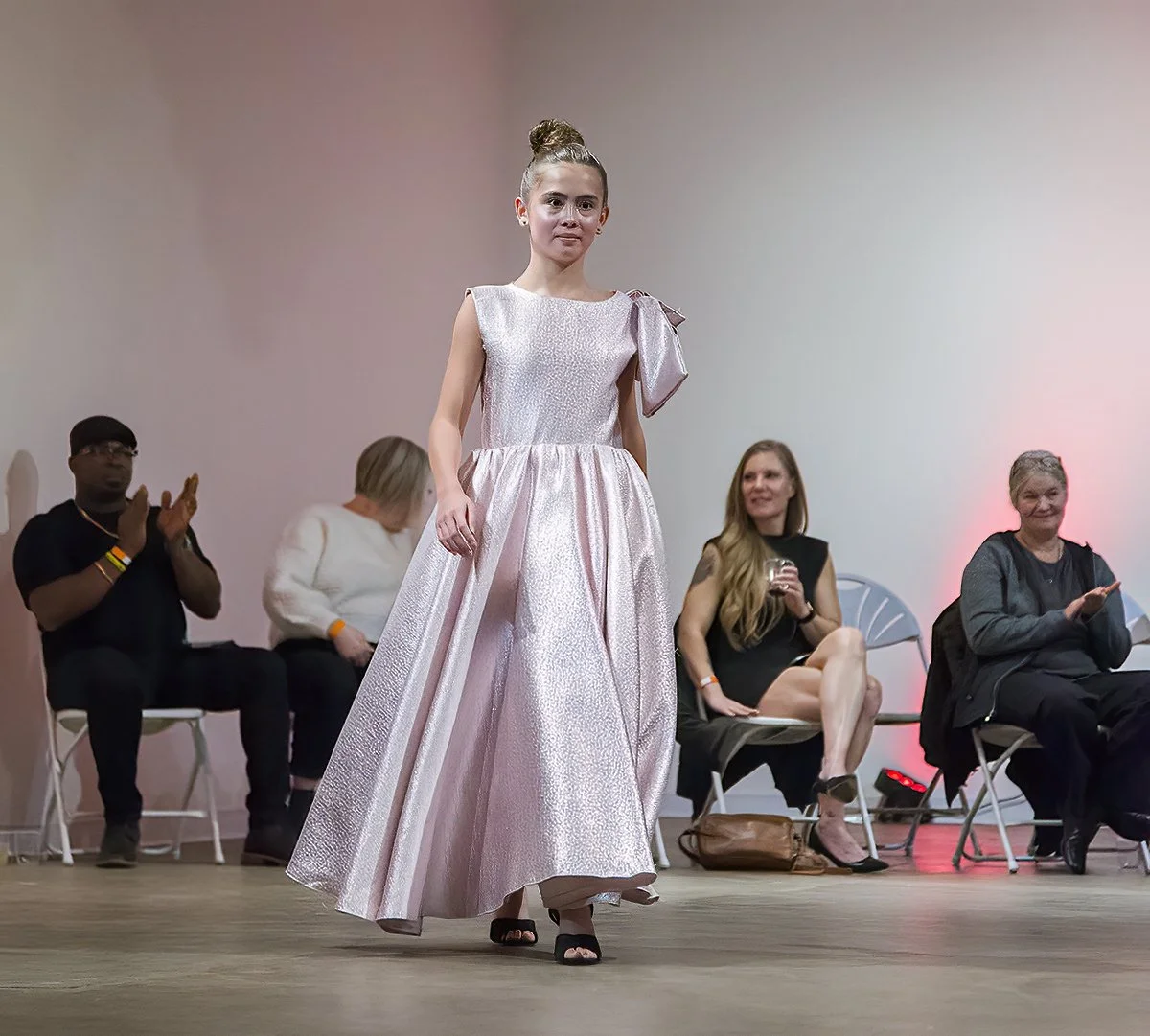 nulla 2025-11-28 show a 17.jpg