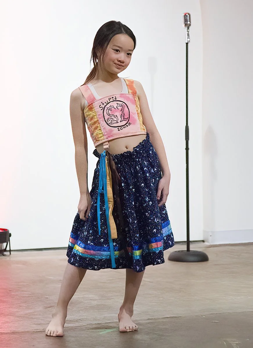 nulla 2025-11- 28 show b 2.jpg