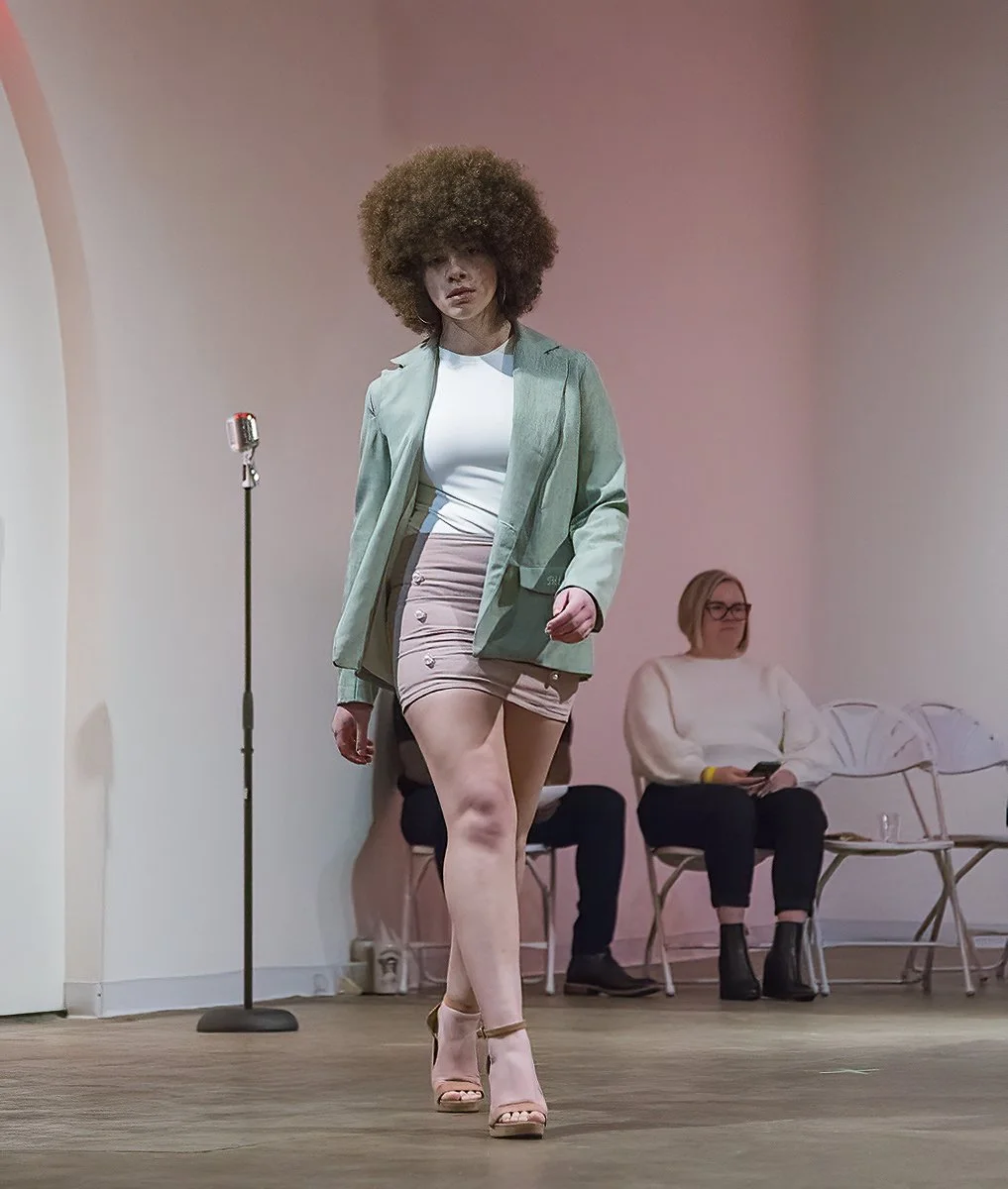 nulla 2025-11- 28 show b 9.jpg