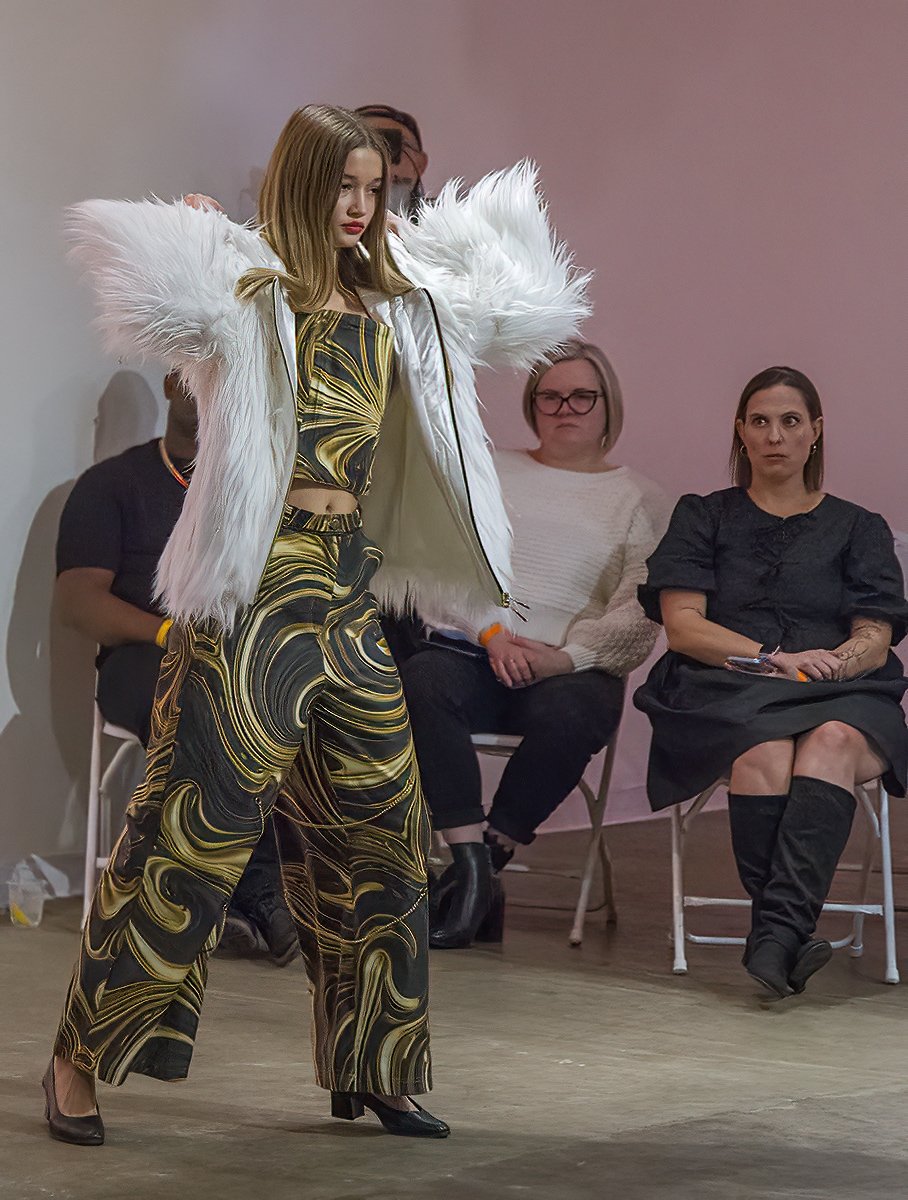 nulla 2025-11-28 show a 27.jpg