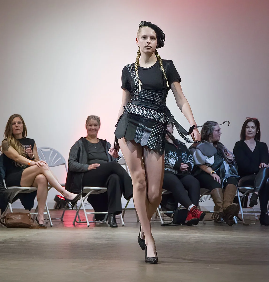 nulla 2025-11-28 show a 25.jpg