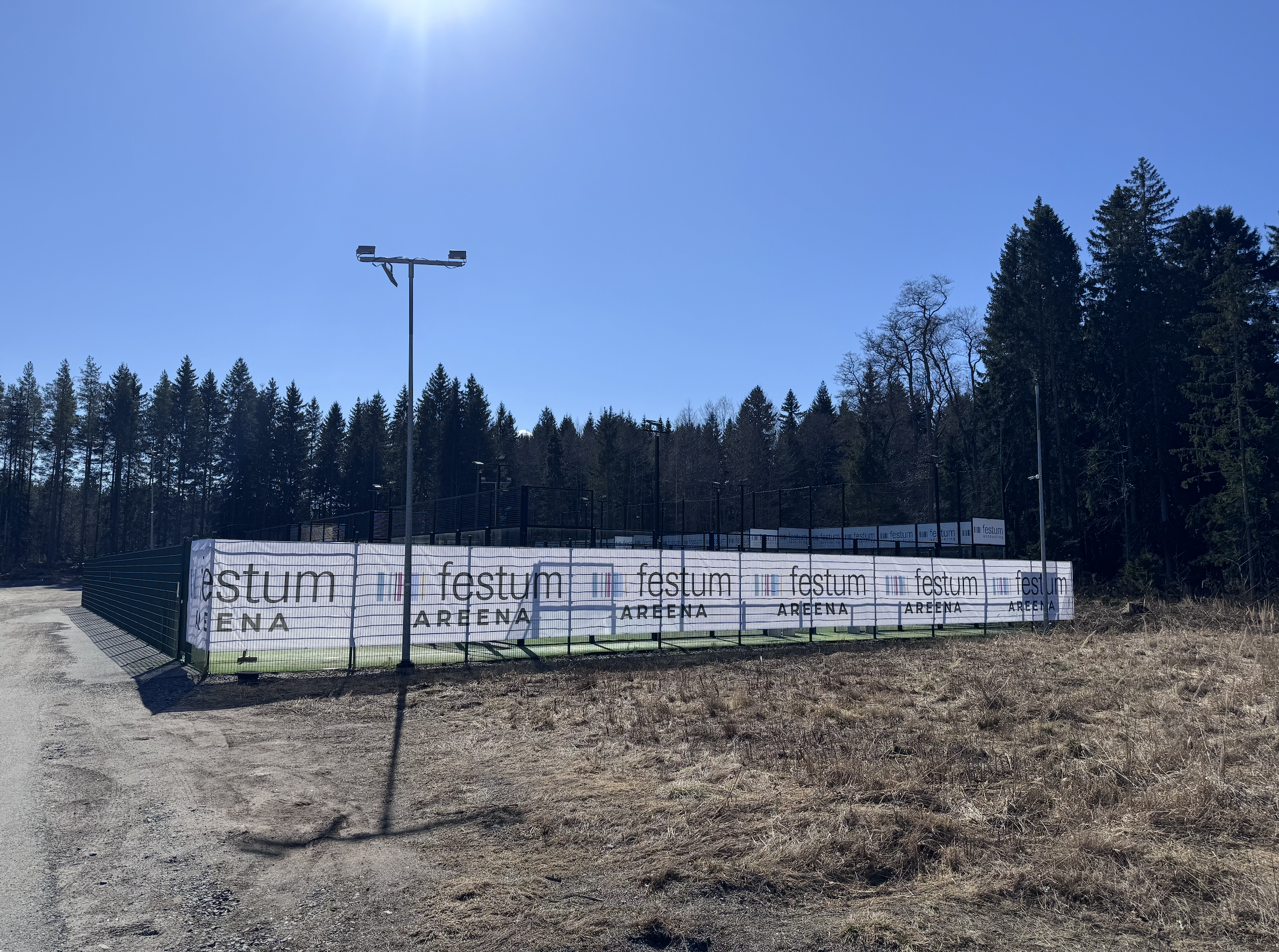 ULKOKENTÄT NYT AUKI!