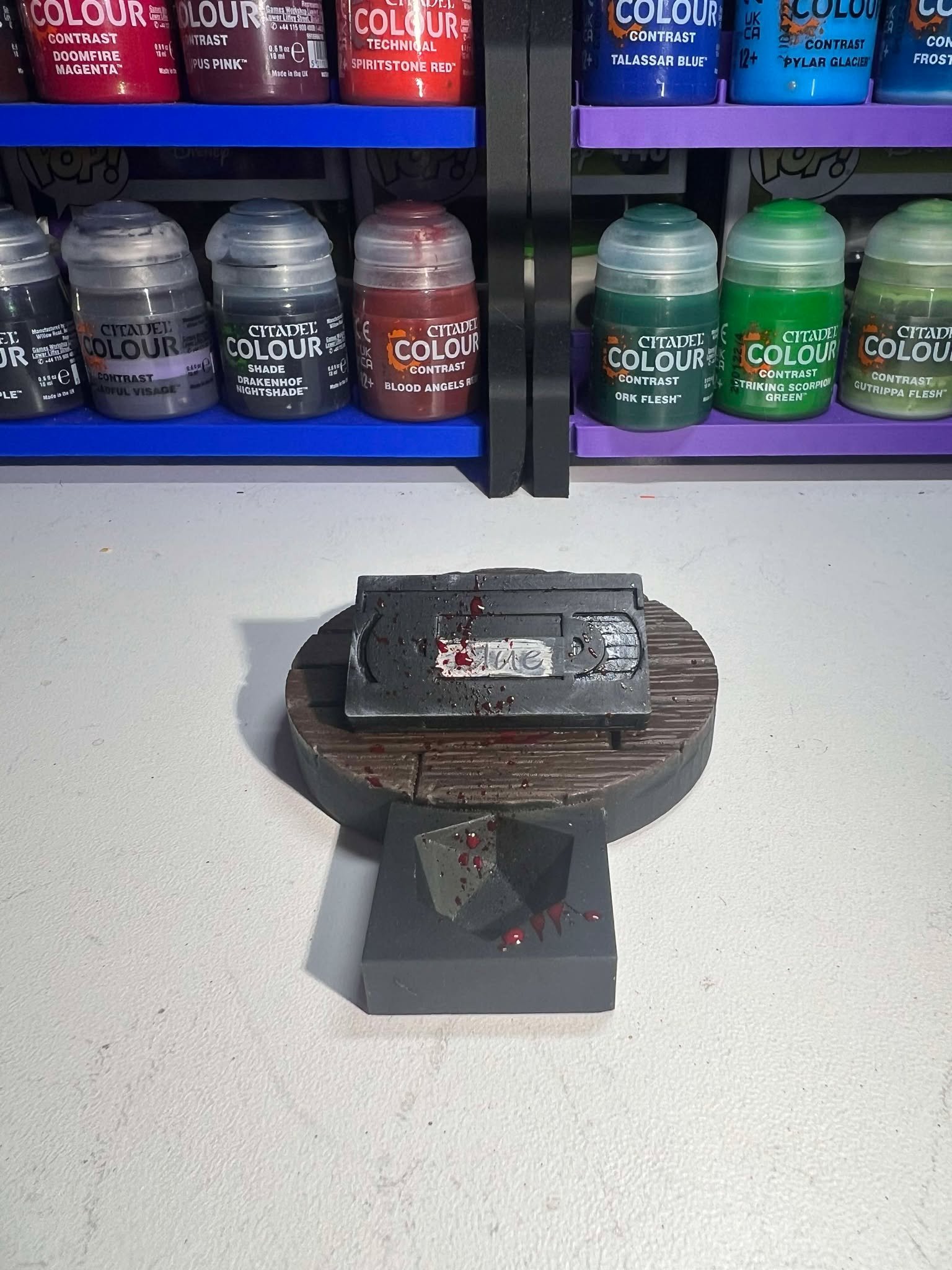 Duskmourn Clue Token.jpg