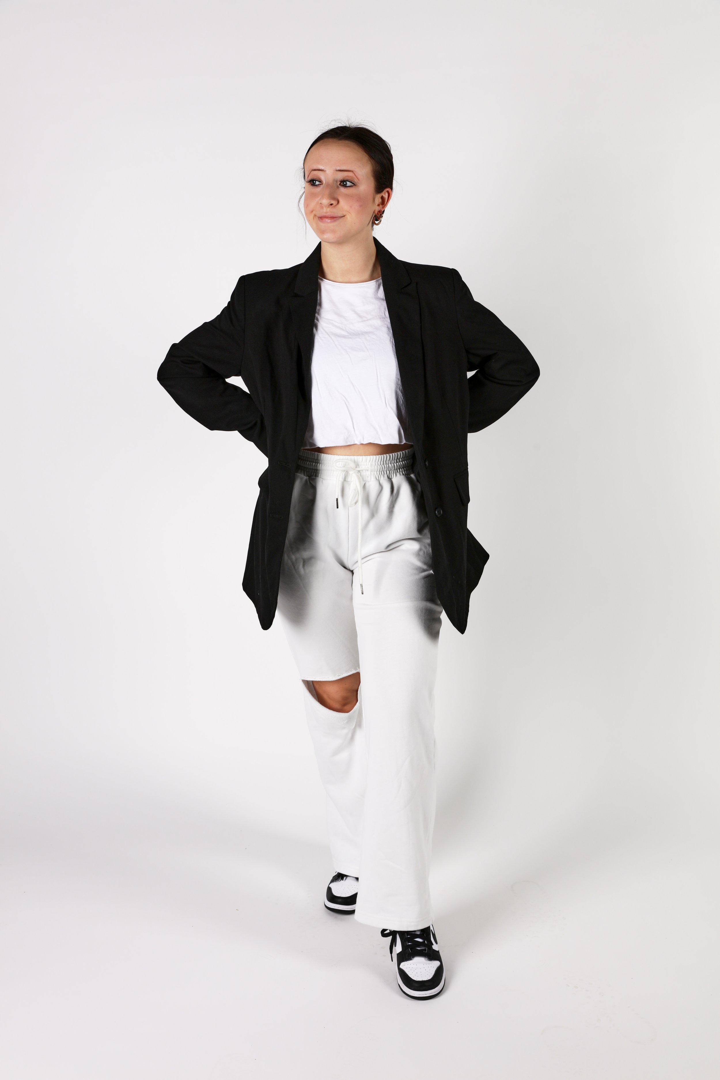 Sweatpants Styling 2.jpg