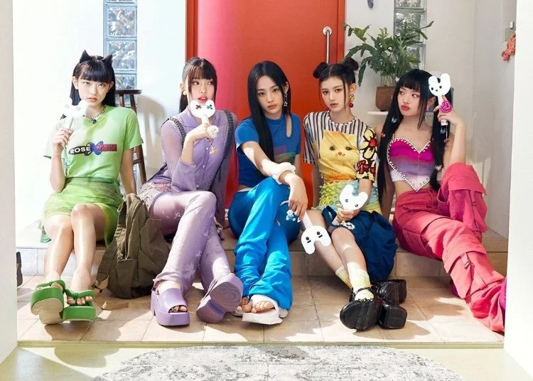 NEW JEANS PIC 5.jpeg