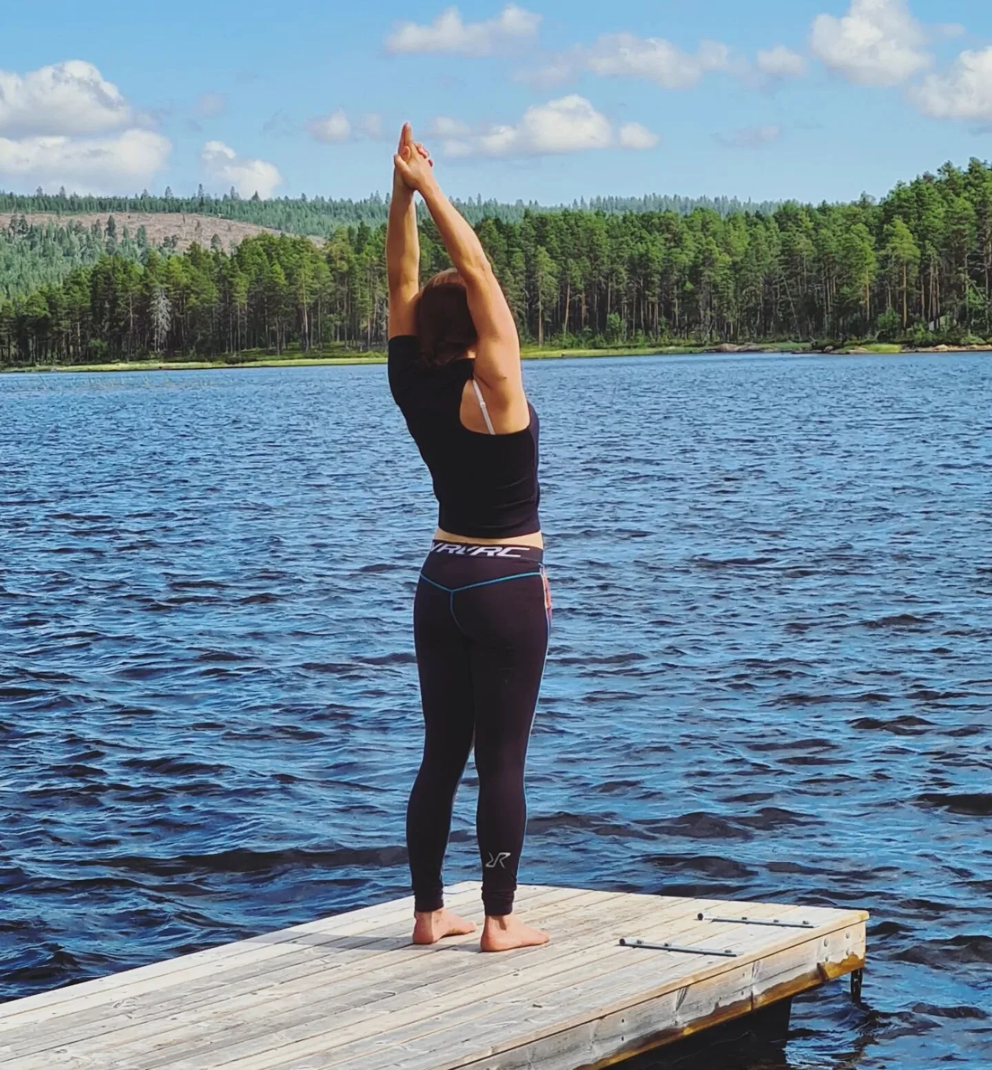 Mini #mindfulness and #stress relief for the weekend 🧘&zwj;♀️🧘&zwj;♂️
Watch your inhalation and exhalation (5 breaths)
Extend the exhalation - smooth and thin (5 breaths) 
Release the tension in your shoulders with every exhalation (5 breaths) 

🥳