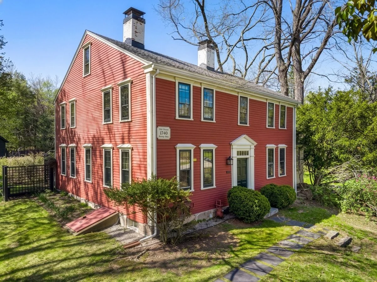 It is our joy for @thebaumangrouprealestate to introduce 3 MAPLE STREET SHERBORN. 

Otherwise know as The Flagg House, 3 Maple Street is considered one of beautiful Sherborn's most historically significant properties. Meticulously cared and improved 