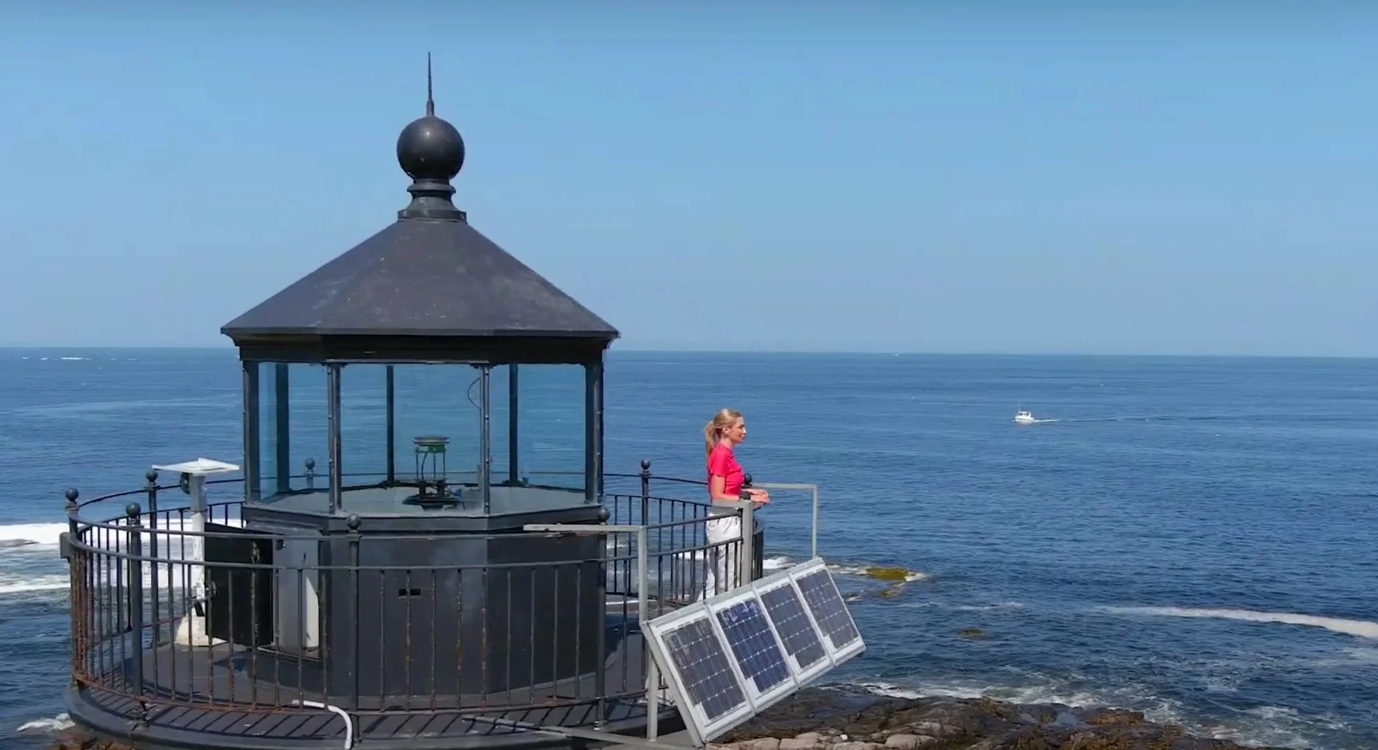 Paddling to the Twin Lights: Kayaking to Thacher and Straitsmouth Island