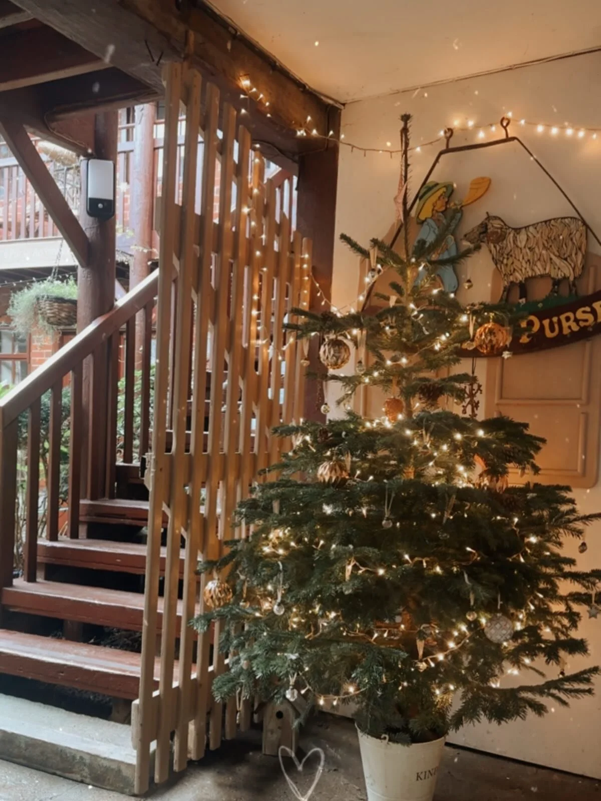 Our pretty little tree is all decorated and ready for the weekend 🎄

We still have availability for Room 5 &amp; The Dove 🕊️ Loft. Simply ring us and we will be happy to book you in over the phone or alternatively book via our website. 

Room 5 Fri