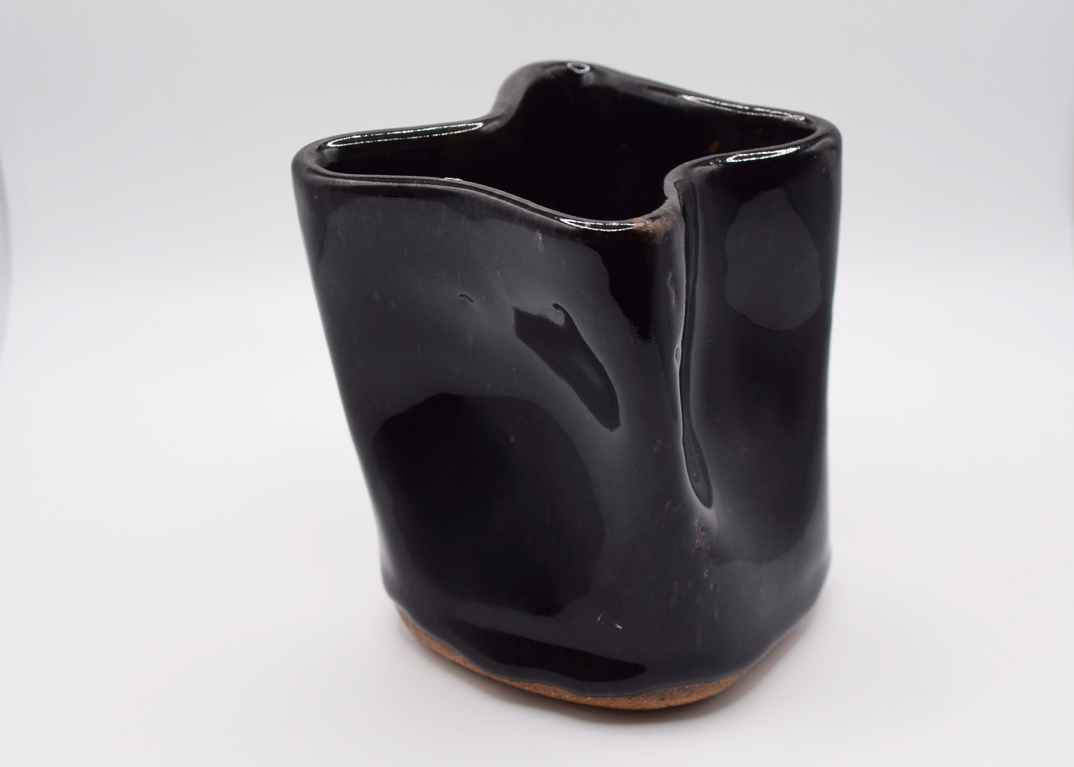 wobbly_cup_qrt.png