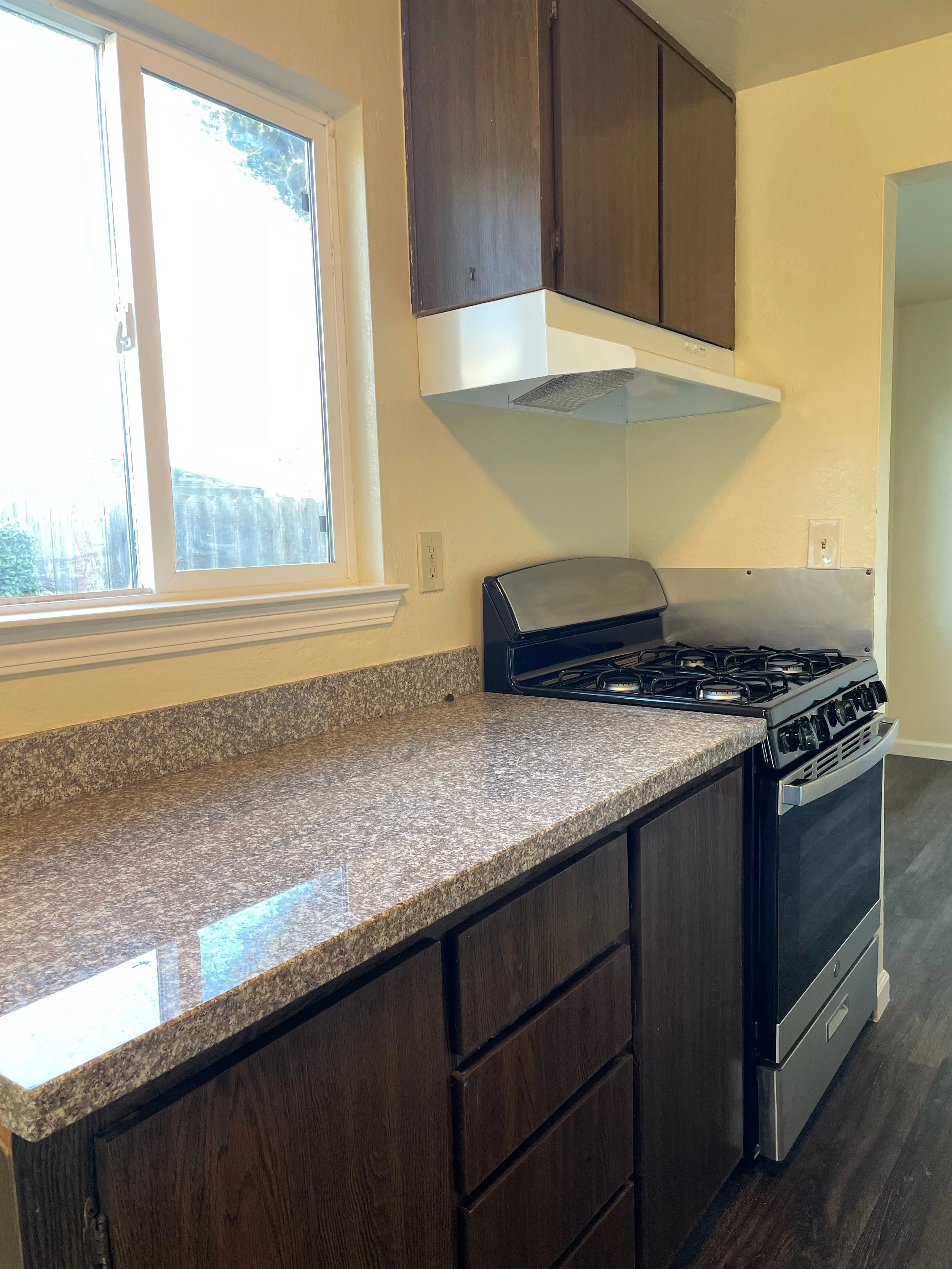 Local real estate agent and property management Salinas and Monterey CA