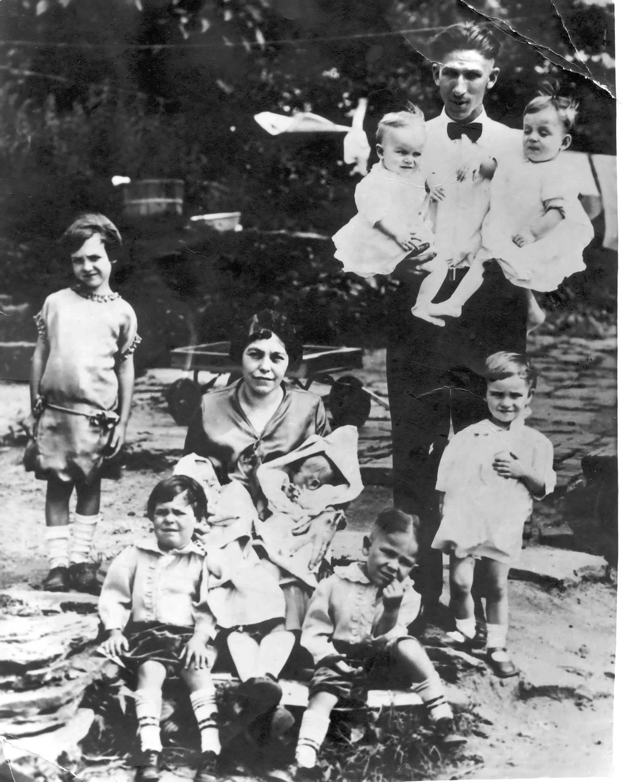 Tau Family with 3 sets of twins_upscale.jpeg