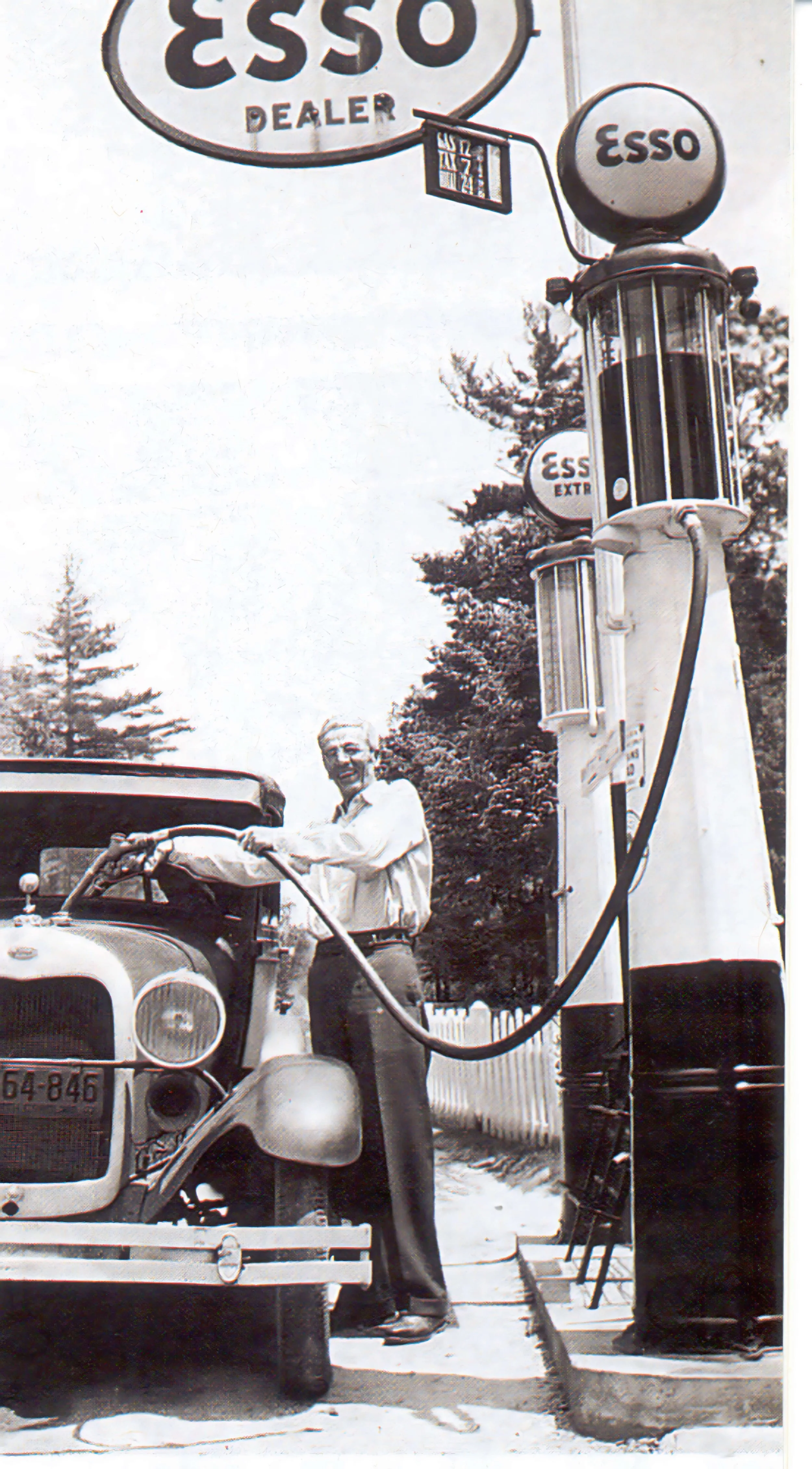 ESSO STATION OLD CAR_upscale.jpeg
