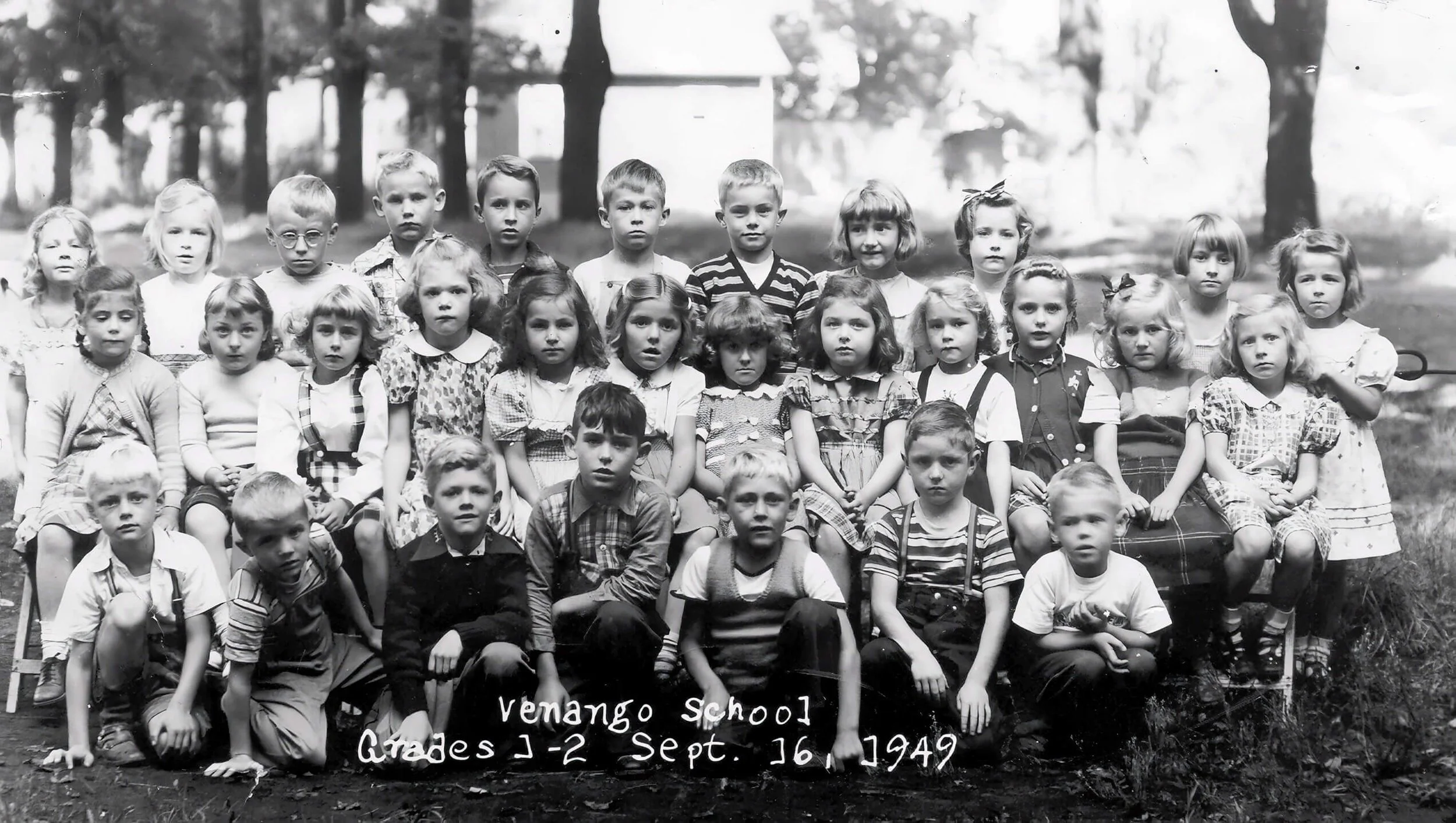 Ven. School Grades 1 and 2 1949-50_upscale.jpeg