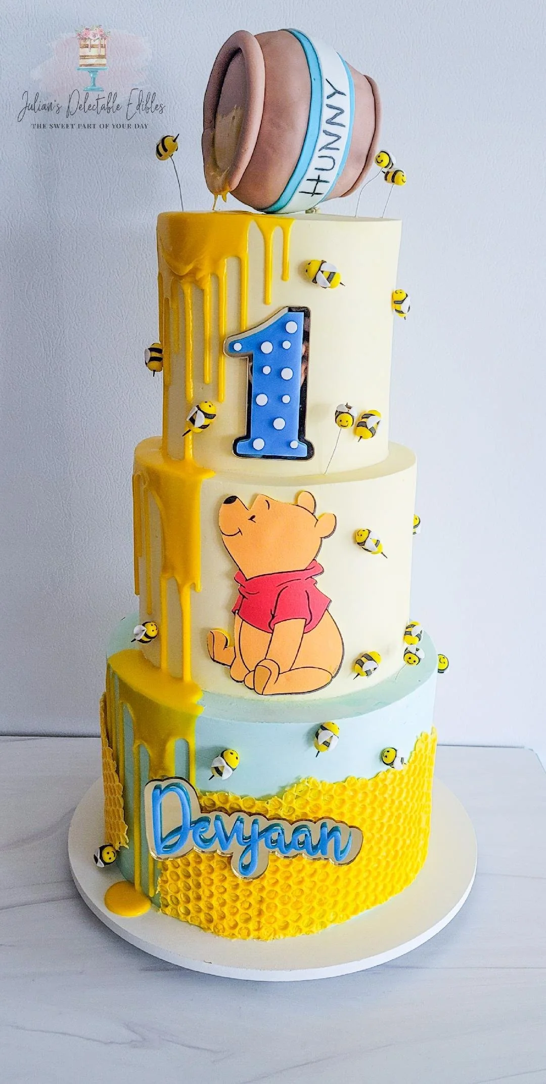 winnie the pooh cake.jpeg