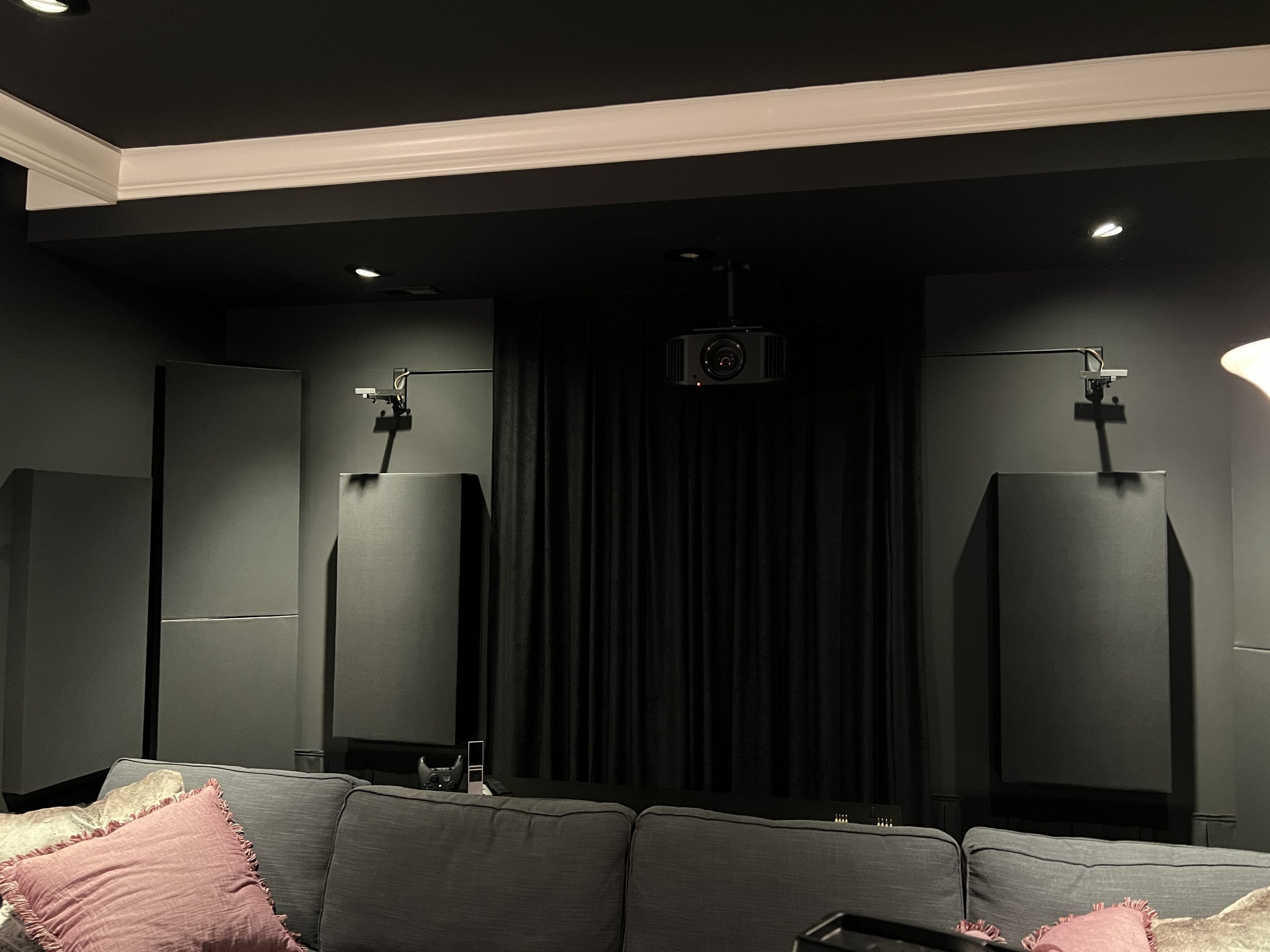 7 Steps of a Dedicated Home Theater - Xssentials