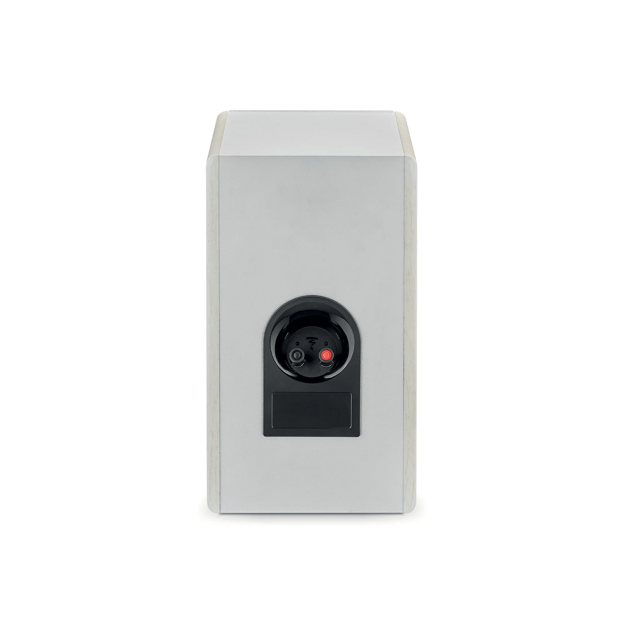 VESTIA N°1 Light Wood 5.jpg