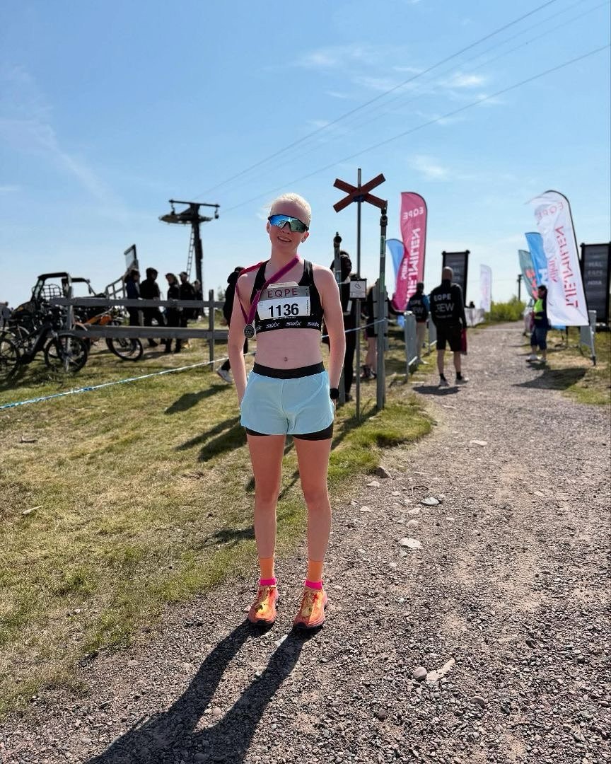 Tv&aring; helger av sommart&auml;vlingar och nya succ&eacute;er!! 🤩

P&aring; l&ouml;psidan s&aring; levererar Malva Nis&eacute;n med en SEGER p&aring; tjejmilen 10km i S&auml;len, stort grattis Malva! 🥇👏

P&aring; rullskid-SM i Norrk&ouml;ping bl