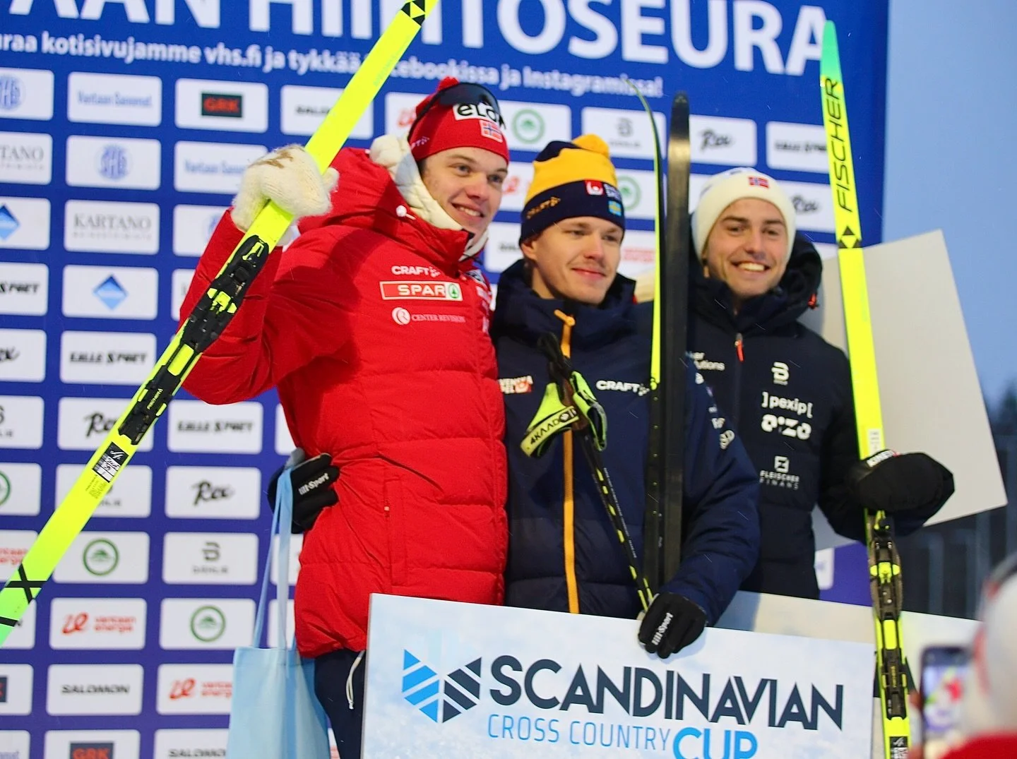 JESPER VINNER SPRINTEN I FINLAND!! 🎉🥇

En otroligt bra t&auml;vlingsdag f&ouml;r v&aring;ra &aring;kare p&aring; skandinaviska cupen i finska Hakunila d&aring; Jesper tar hem hela sprinten och vinner 🤩🤩 Ogge p&aring; stark 8:e plats och Alicia p&
