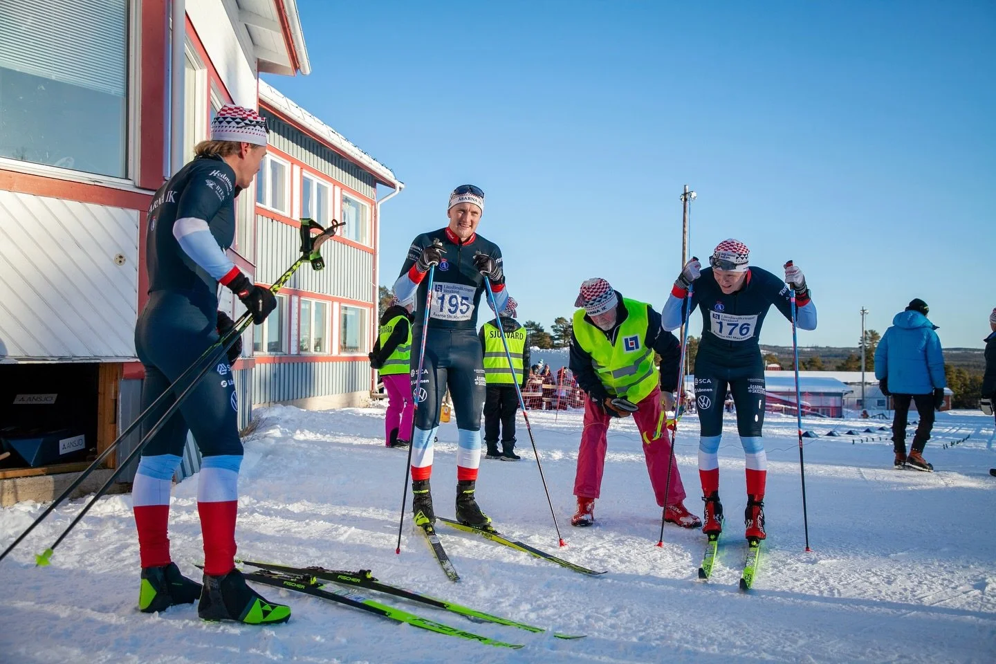 Du har v&auml;l inte gl&ouml;mt att anm&auml;la dig till &Aring;sarna Skimarathon 31:a januari 2026? 🏁😍📝

V&auml;lj mellan 8km, 18km eller 47km eller f&ouml;r knattarna upp till och med 8 &aring;rs &aring;lder som k&ouml;r Barnens Vasalopp runt sk