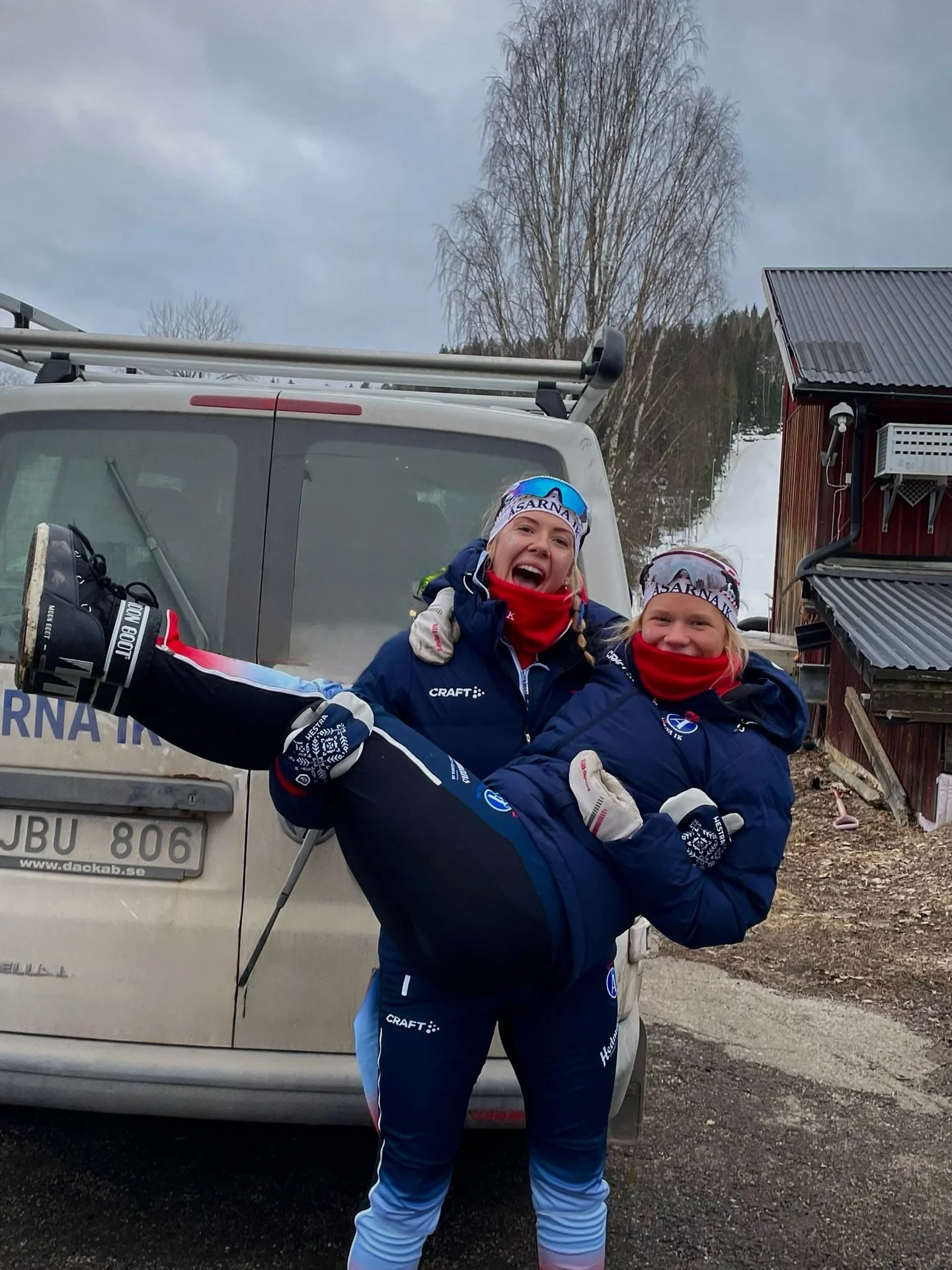 NY KANONDAG P&Aring; JSM I BOLLN&Auml;S 🤩🥳🌟

M&aring;ns Ravald tar ny medalj n&auml;r han tar silver i sprinten i H19-20 🥈 Hugo tar sig ocks&aring; fram till final i H19-20 och blir 6:a likas&aring; g&aring;r Enya till final i D19-20 och slutar 6