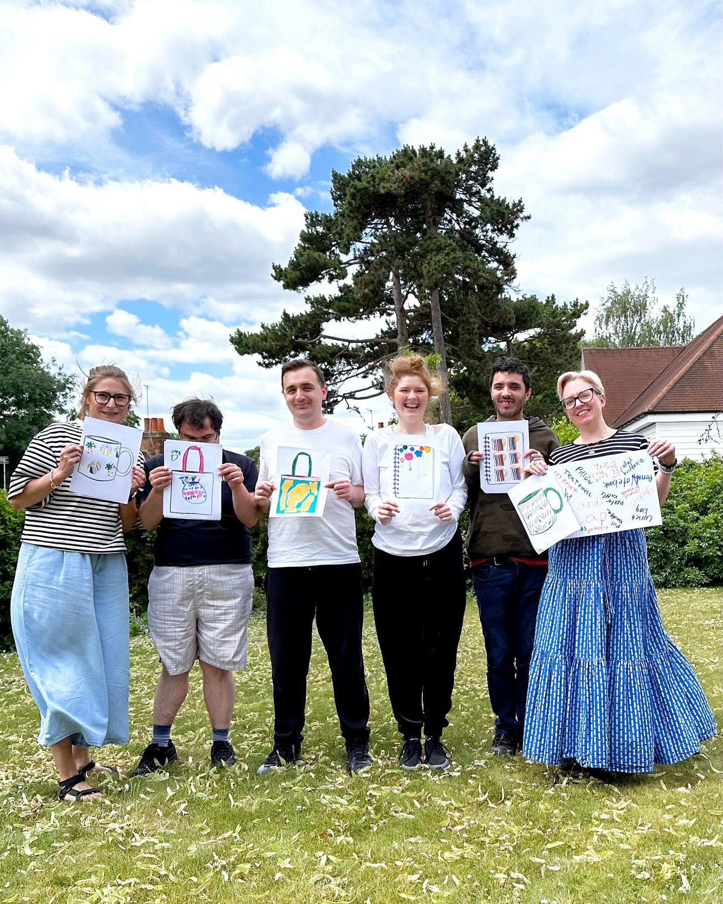 Last day with the @nickelsupport trainees today 😔 - I&rsquo;ve had such a good month. Really excited about the next stage of the project though - watch this space! Thanks again to @artsnetworksutton for supporting us! 

.

.

.

.

.

#artsnetworksu
