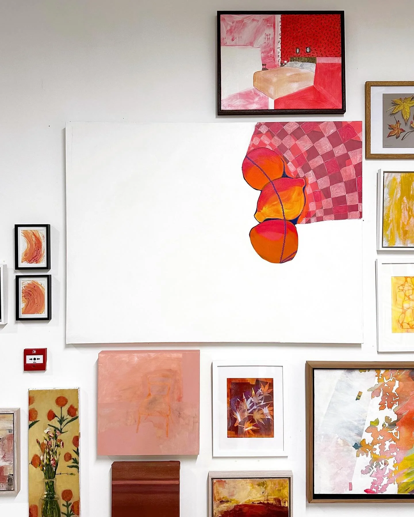 3 more of my pieces in this selection @bobcatgallery 

.
.
.
.
.
.
.
#artcollector #igartists #contemporaryart #britishartist #artistlife #fineartists #artistsofinstagram #femaleartist #womenartists 

 #wandsworth #putney