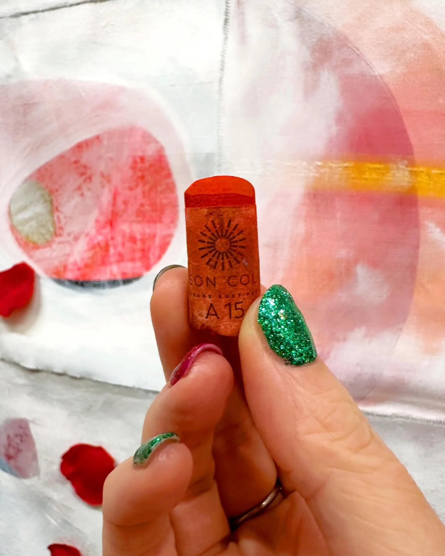 Is this the nicest pastel I&rsquo;ve ever owned? Yes, yes it is&hellip; #unisonpastels