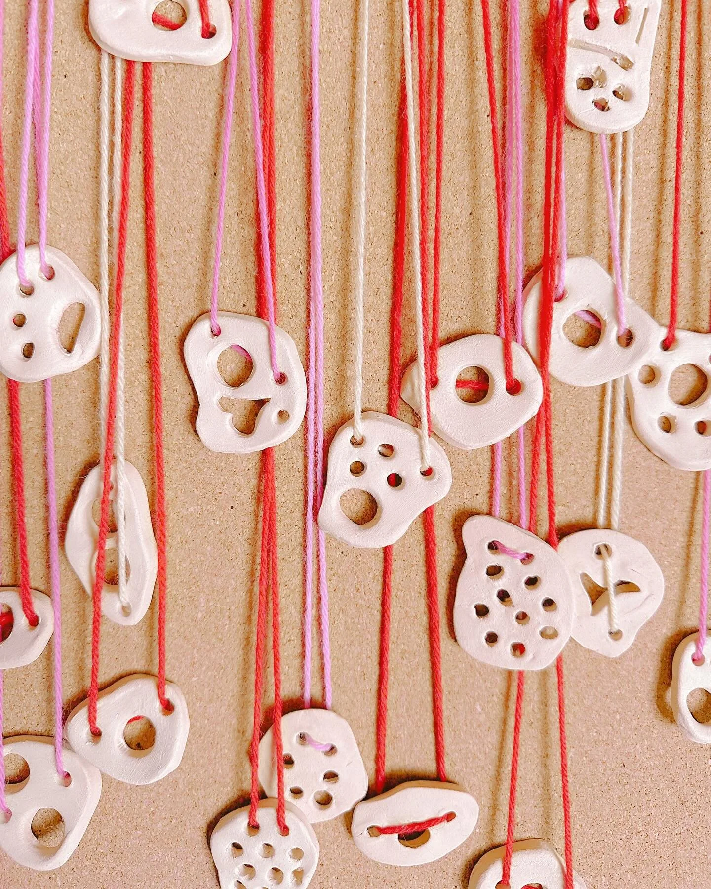 A new WIP&hellip; 
.
.
.
.
.
.
.
#womenartists #modernceramics #textileartist #handmadeceramics #contemporaryceramics