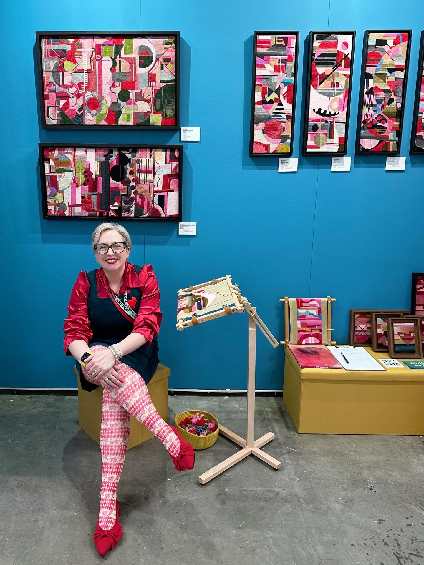 Another fab day @theotherartfair - back for more from 11-7 tomorrow @trumanbrewery 
.
.
.
.
.
.
.
.
.

#TheOtherArtFair #TheOtherArtFairLDN
#textileart #textileartist #womenartists