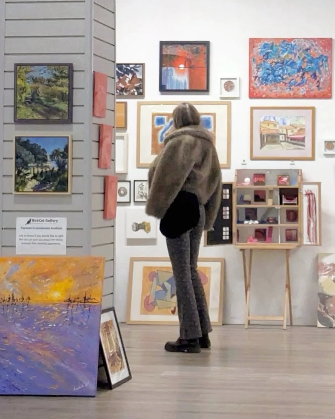 Today is your last chance to catch my dollhouse @bobcatgallery - so get down there now! Hoping to pop up somewhere else with it later in the year - any suggestions welcome 😊