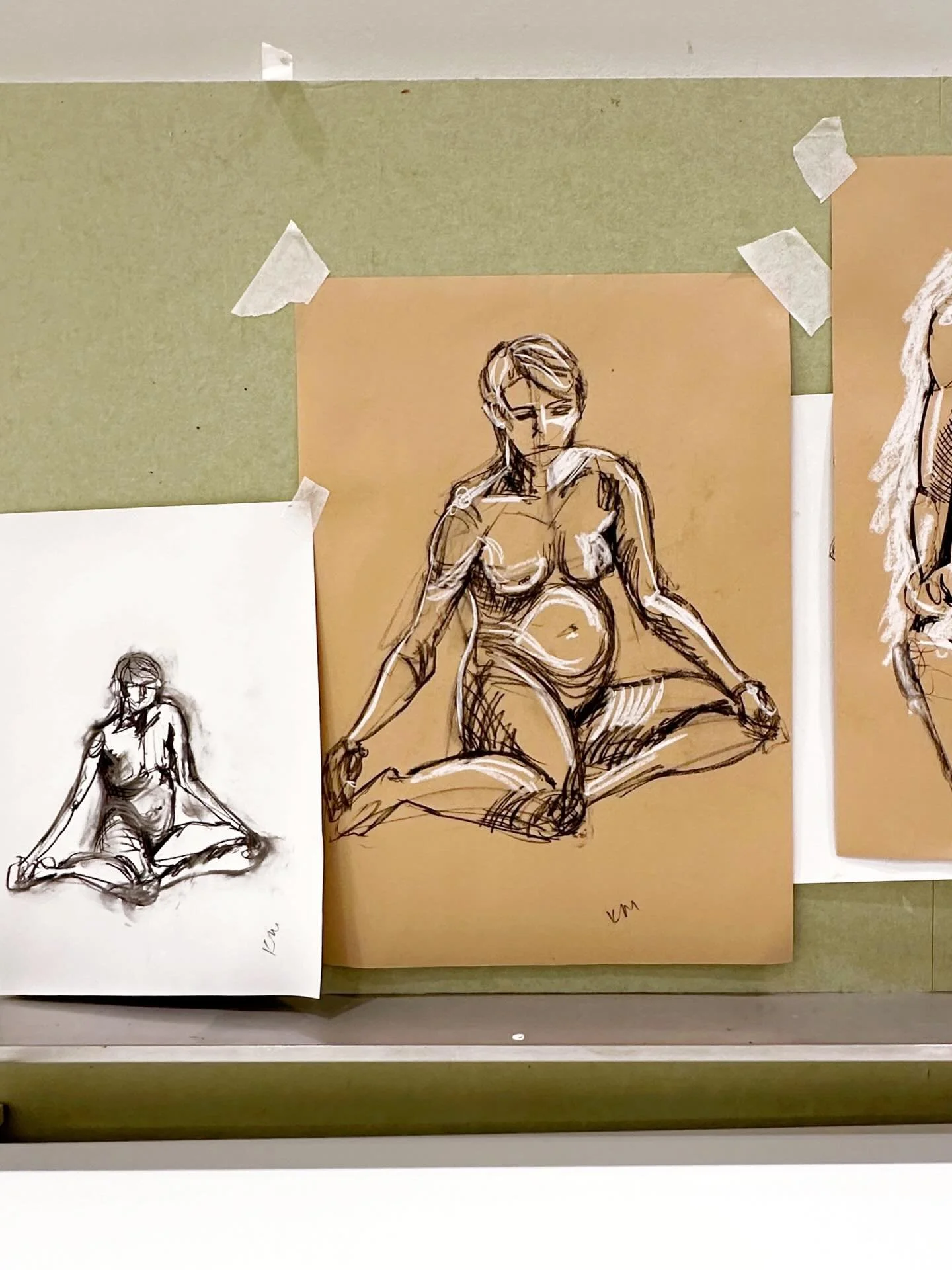 It&rsquo;s been a while! Nice to get back to some life drawing this evening with @kim_scouller @nationalportraitgallery 
.
.
.
.
.
.
.
.
#lifedrawing #figuredrawing #freestylecreativeliving artwork  artistsoninstagram