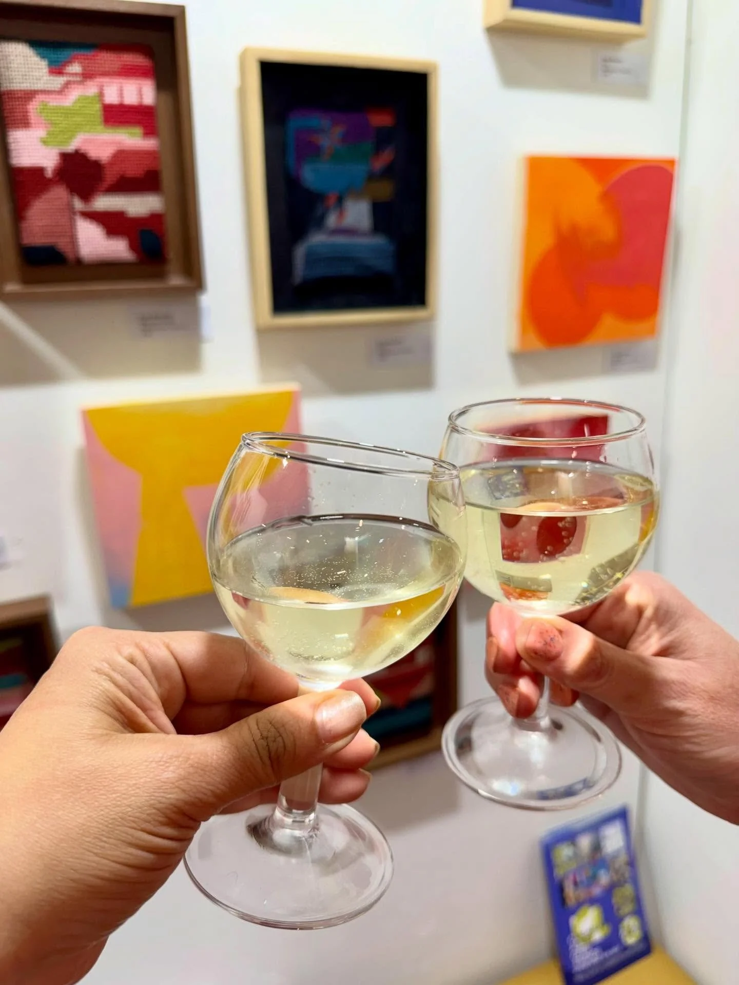 Another lovely day!! Back tomorrow @hernehillartfair @artistsopenhse 
.
.
.
.
.
.
.
#emergingartist #artcollectors #collectart #supportlivingartists #investinart