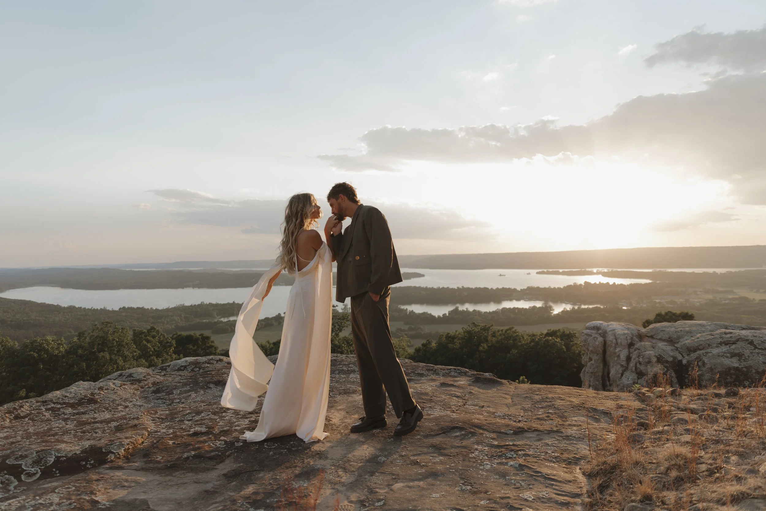 Claire + Jordan | Stone Haven Venue Wedding | Middle Tennessee Wedding Photographer