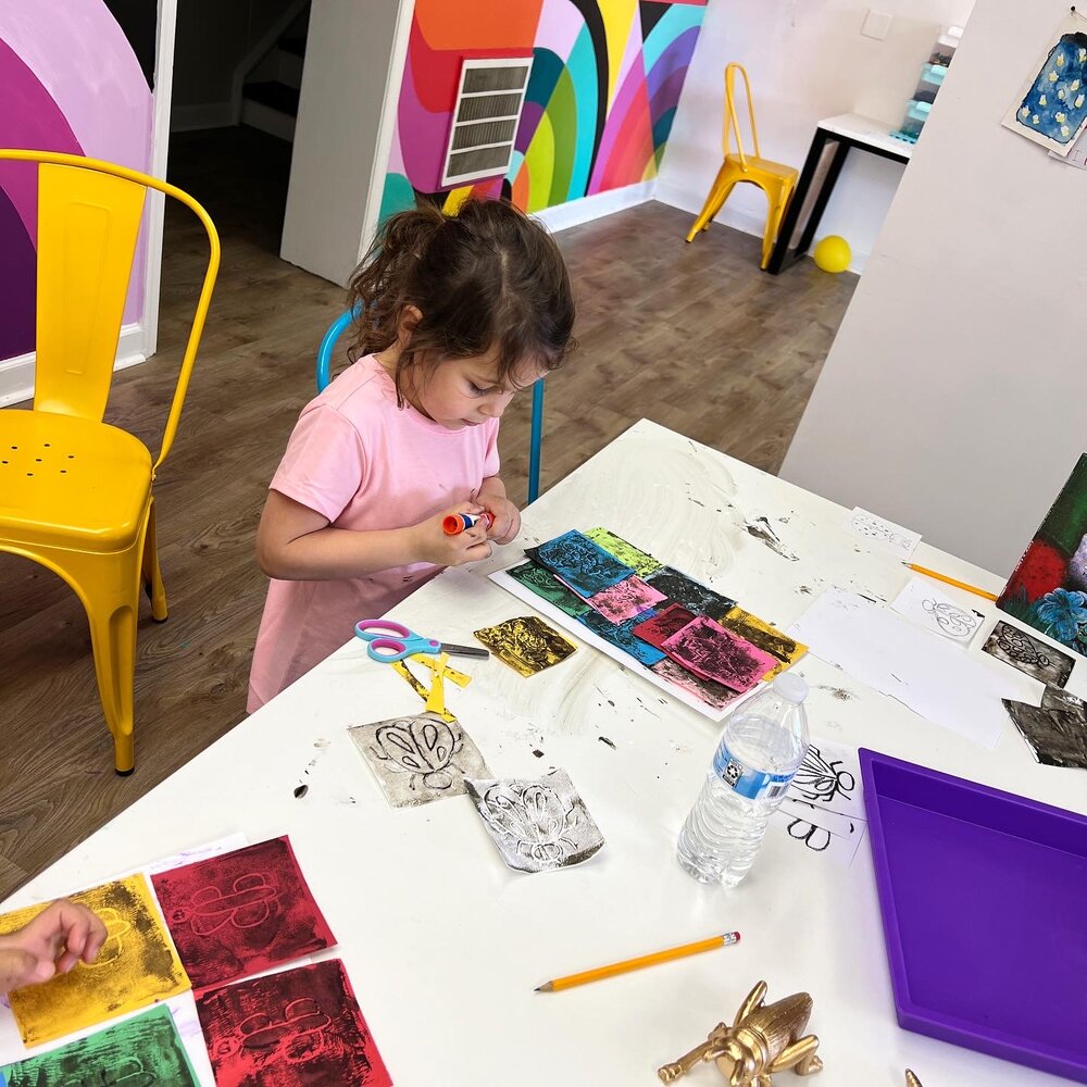 Art Kit for Junior's Art Classes - Beginner Level - Rang De Studio