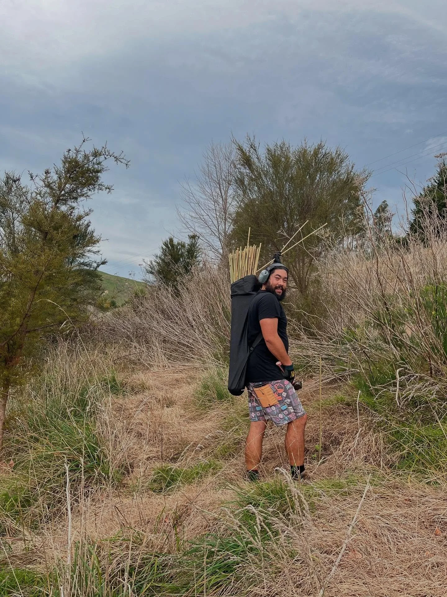 Backyard Eco Landscapers worker planting native trees on farmland as part of a Hawke’s Bay restoration project