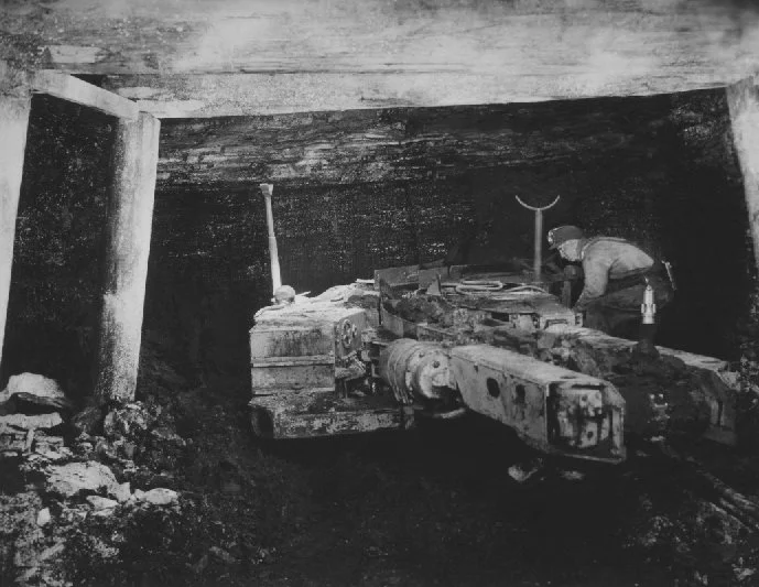 Retouch_Example_Coal1.jpg