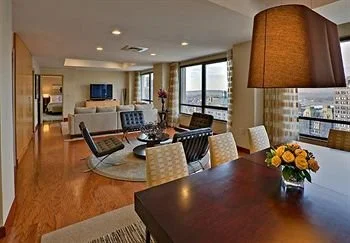 owners suite overall picture.JPG