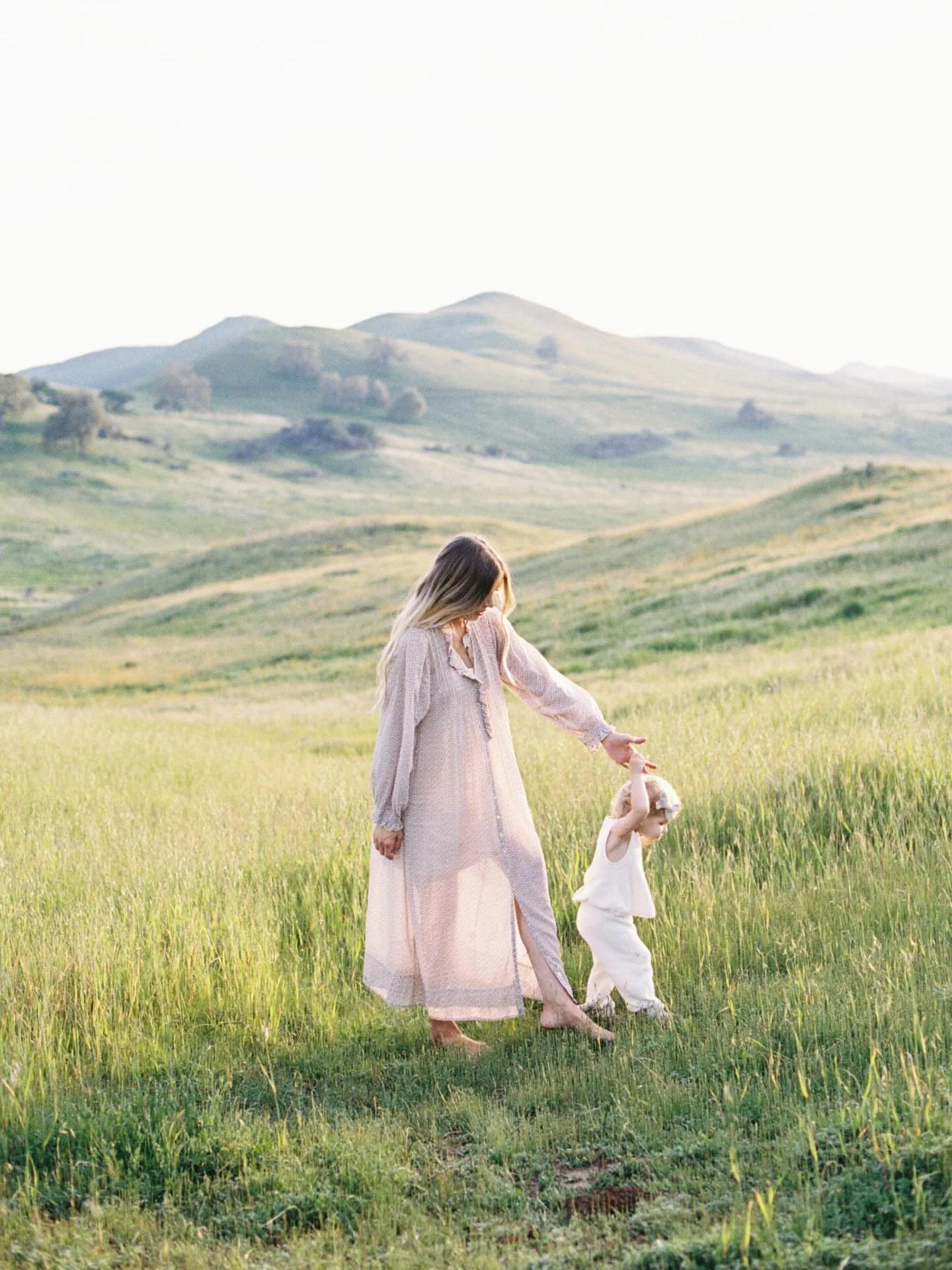 Wander into a little magic ✨ with these stunning photos from @katie_lewisphotography on #portra400 🎞️