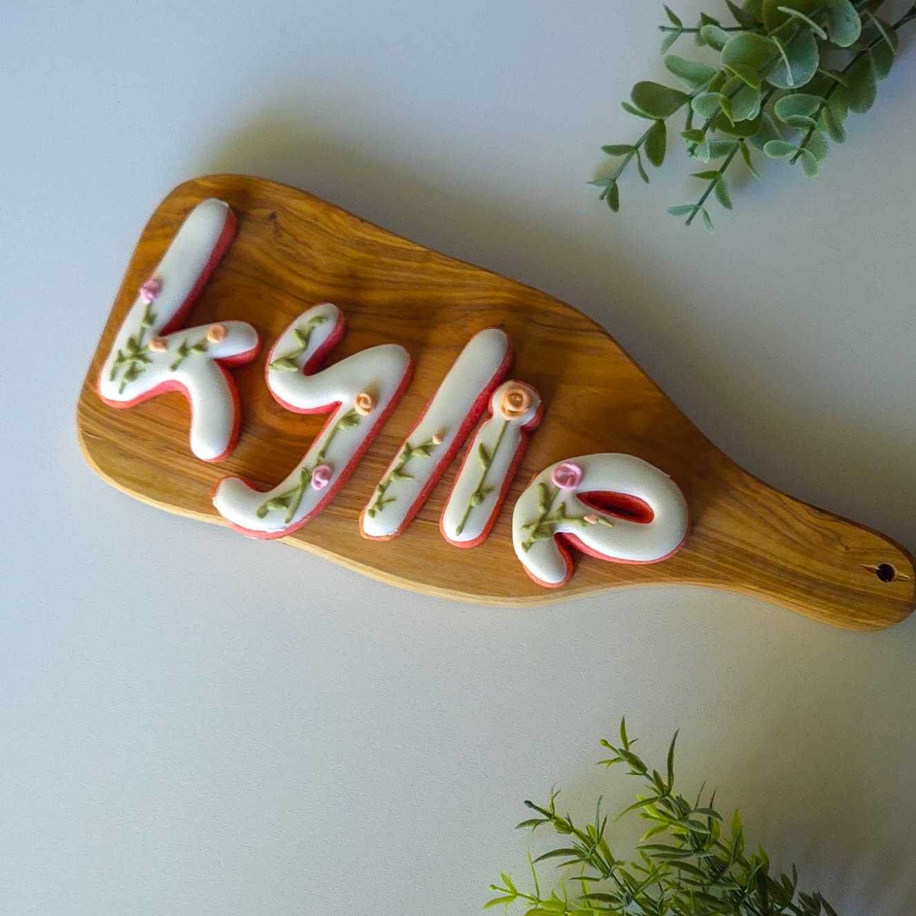 Name/word centerpiece