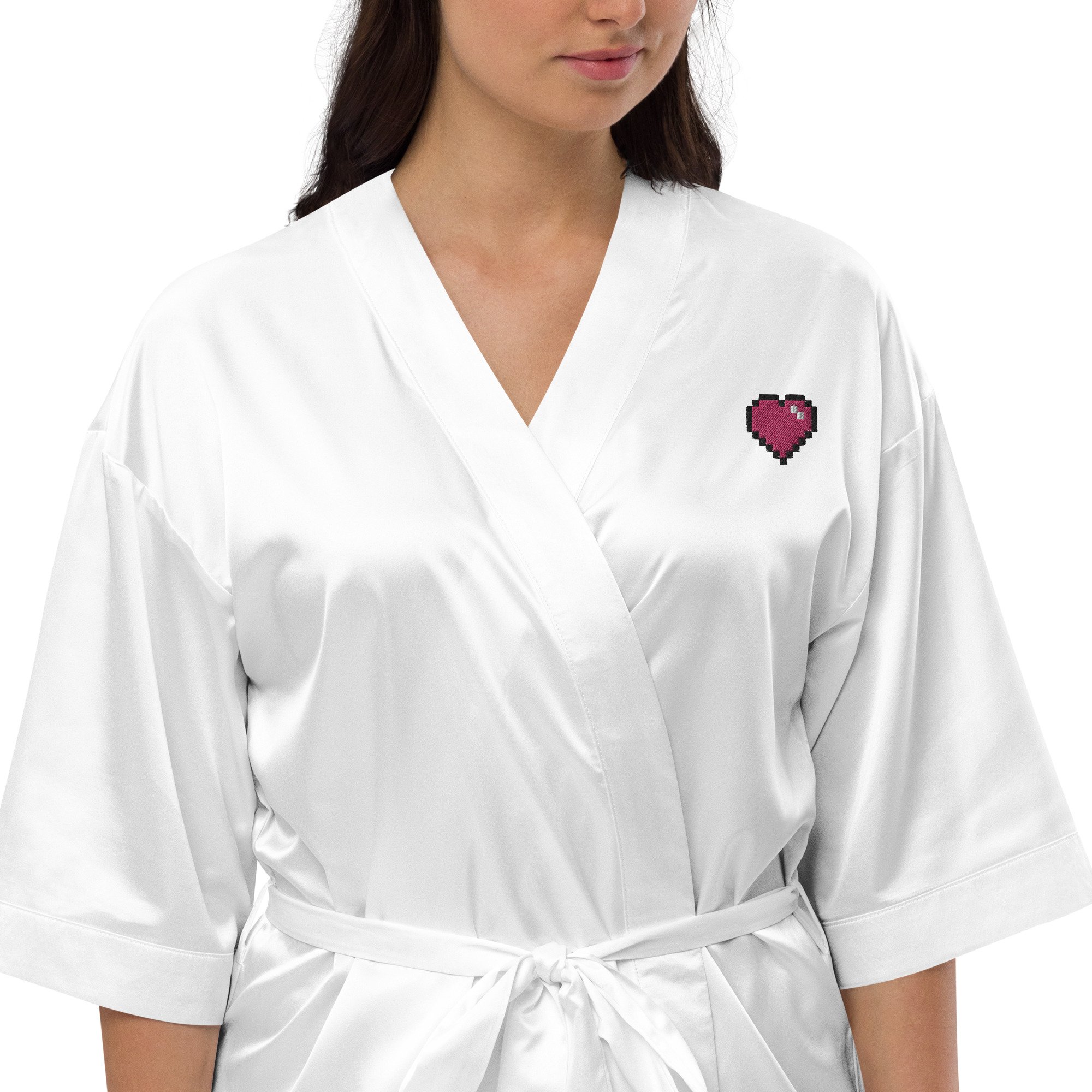 satin-robe-white-zoomed-in-62fad2533a61e.jpg